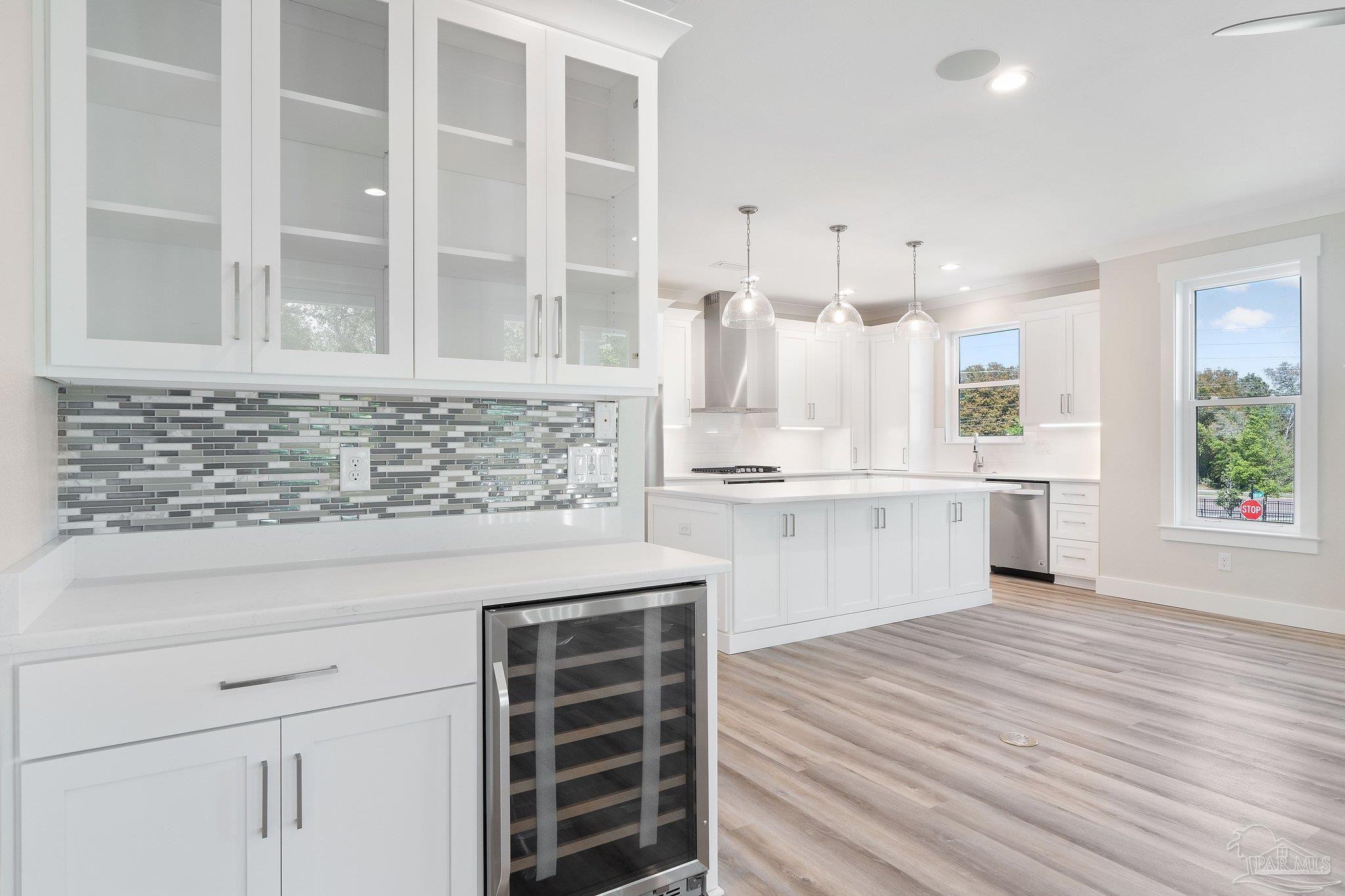 225 English Cove Ct