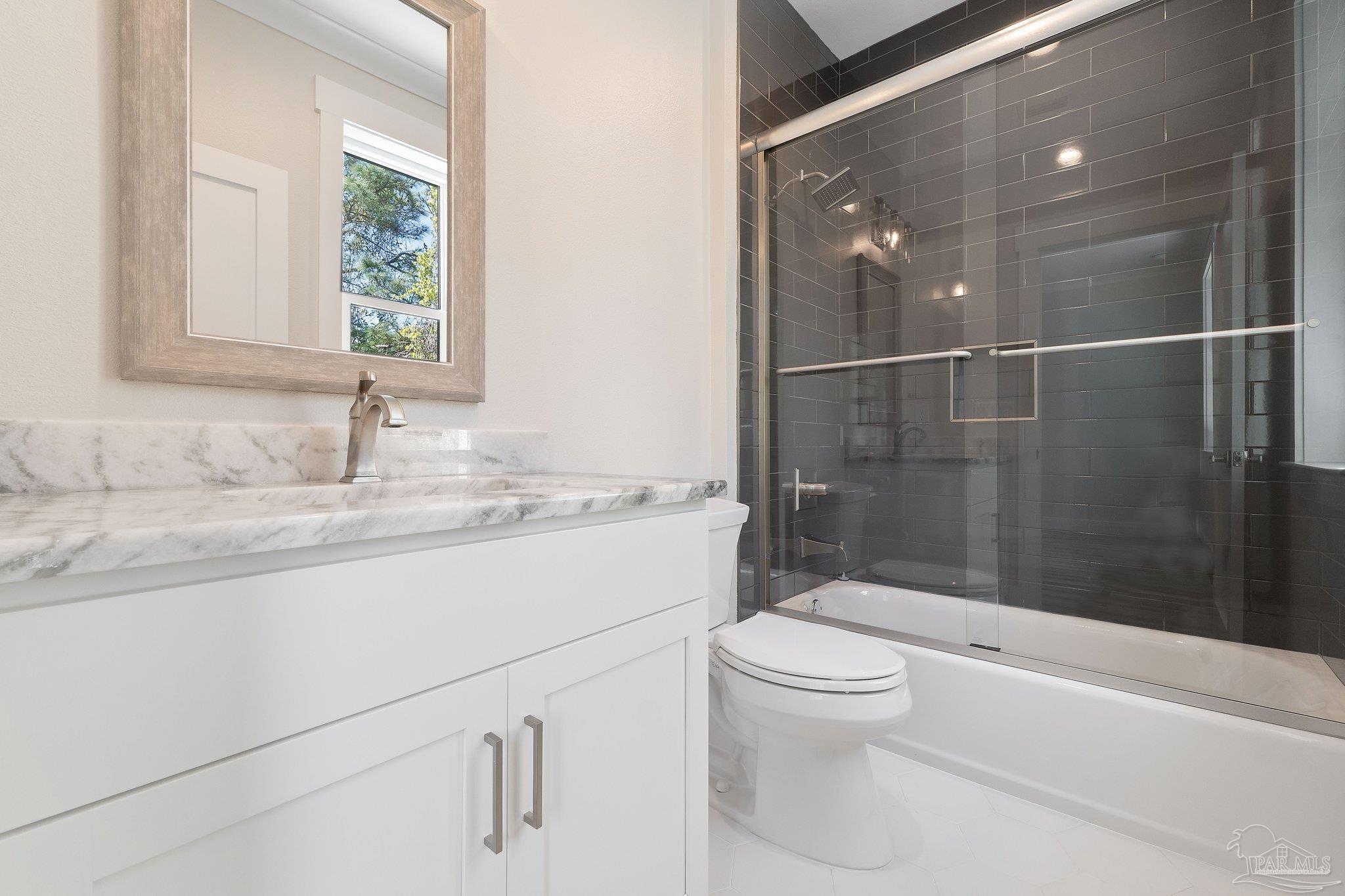 225 English Cove Ct