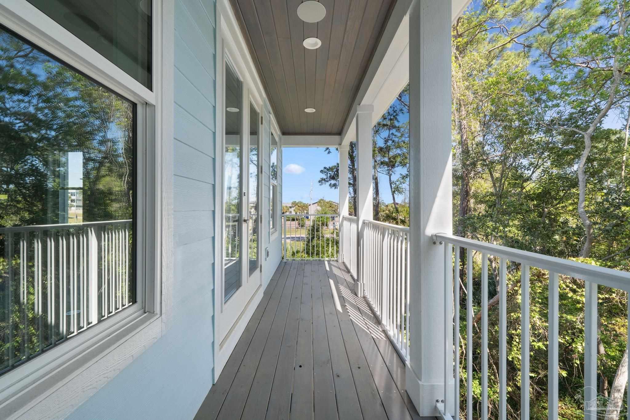 225 English Cove Ct