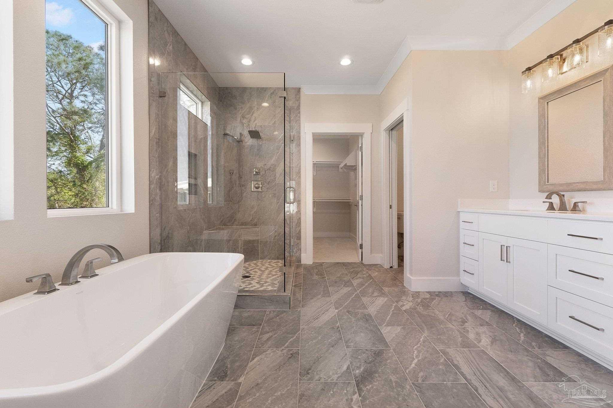 225 English Cove Ct