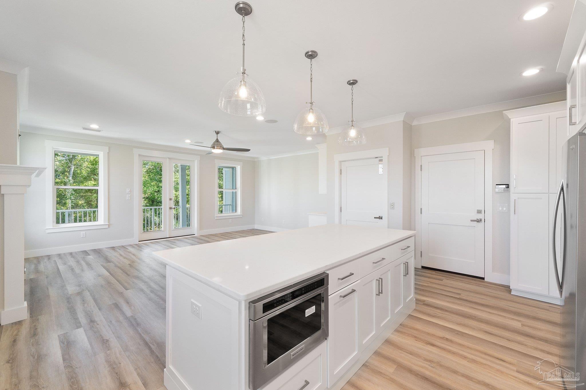 225 English Cove Ct