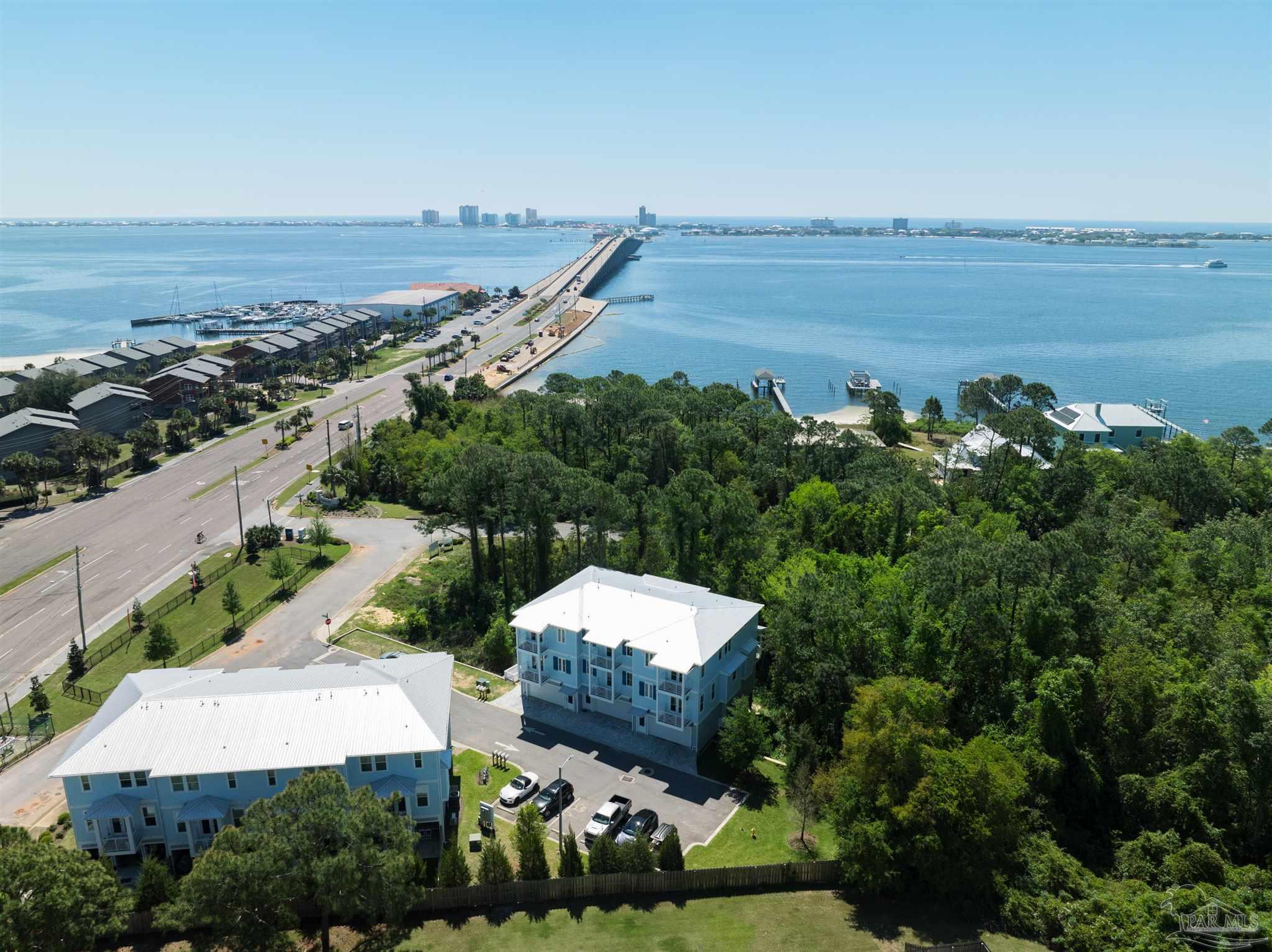 225 English Cove Ct