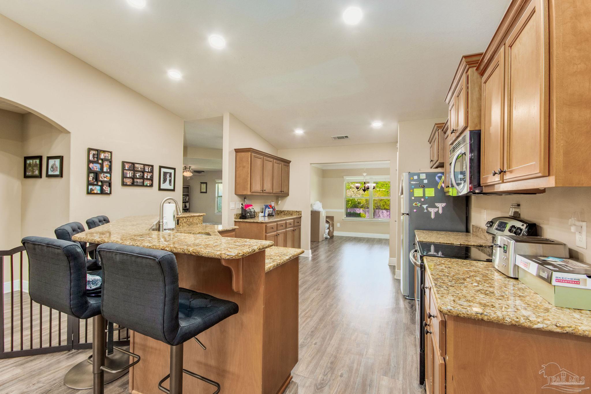 732 Mohegan Cir