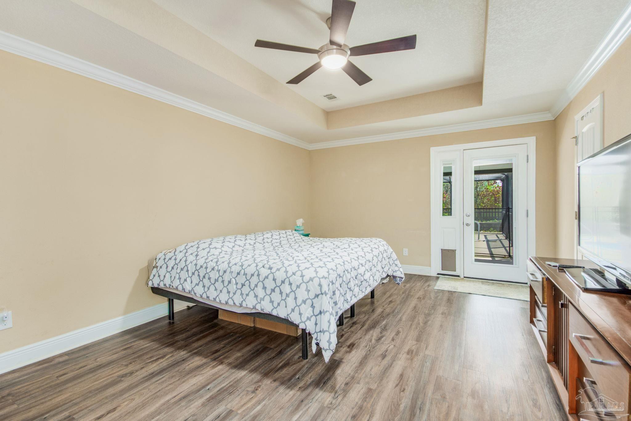 732 Mohegan Cir