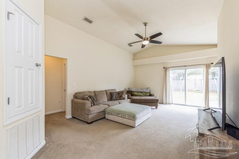 2122 Durell Lane