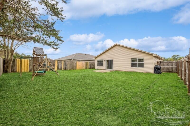 2122 Durell Lane