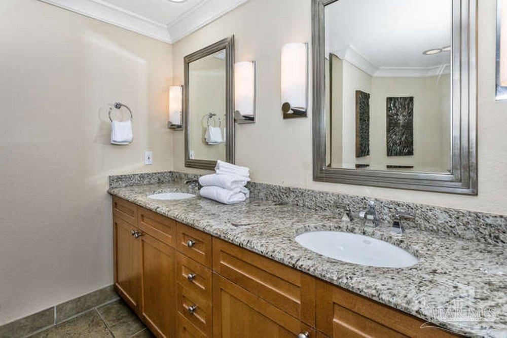 18 Via Deluna Dr # 803