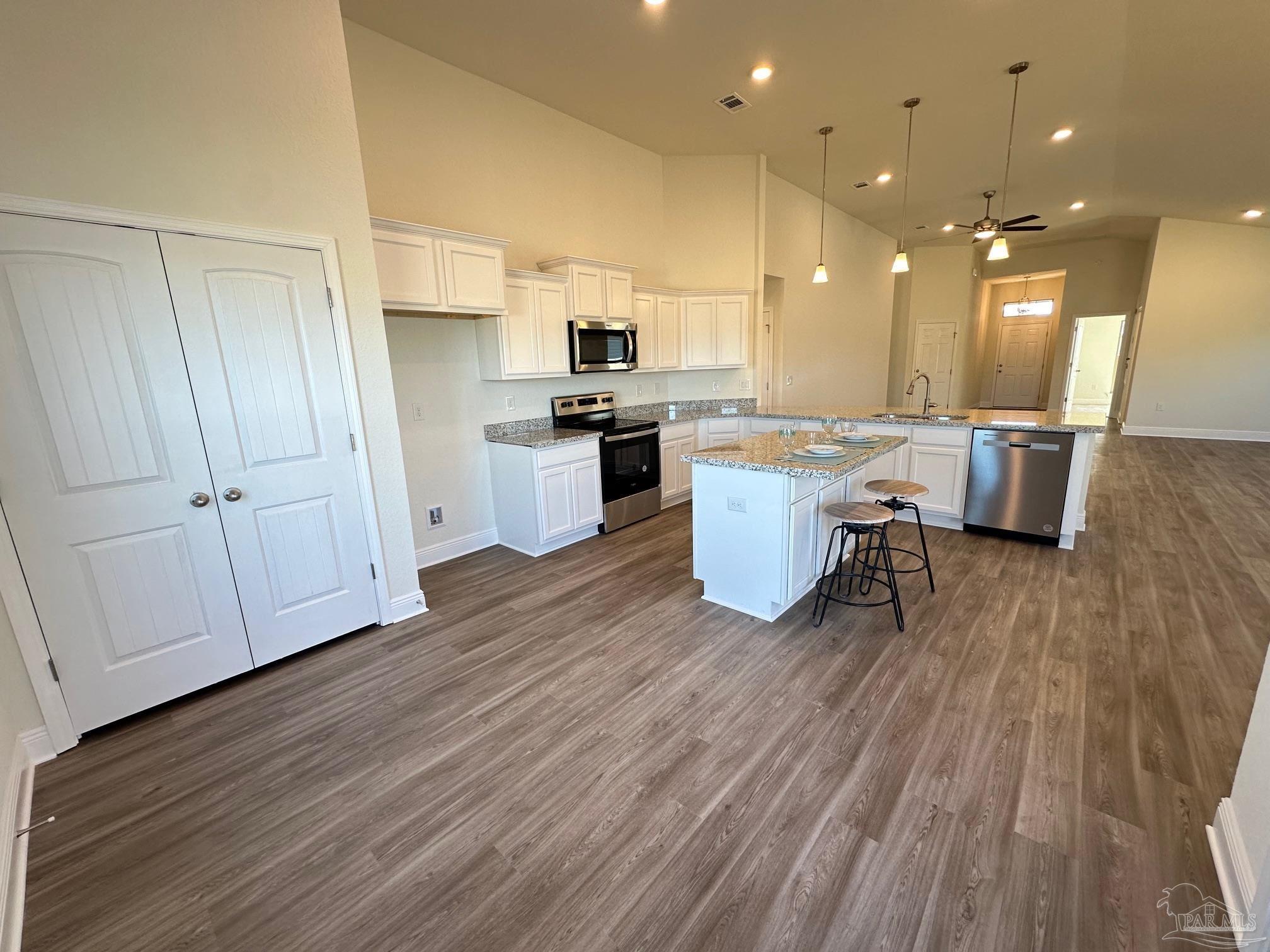 2360 Privet Berry Dr
