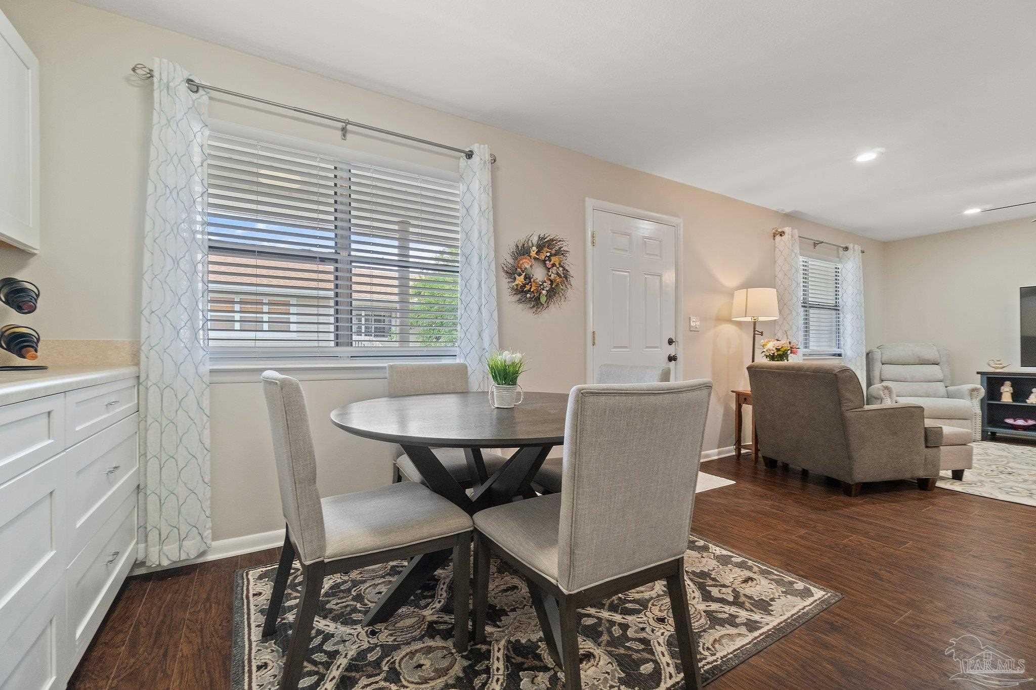 1200 Shoreline Dr # 406