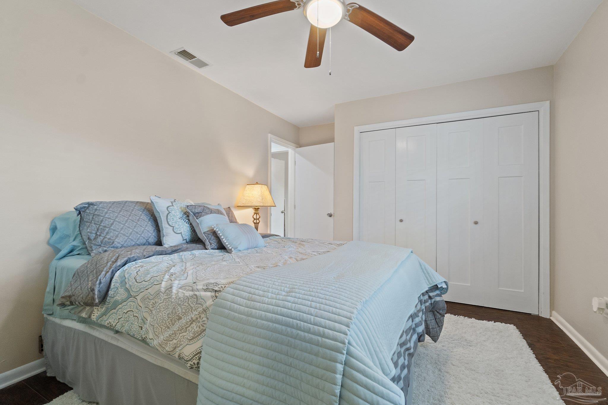 1200 Shoreline Dr # 406