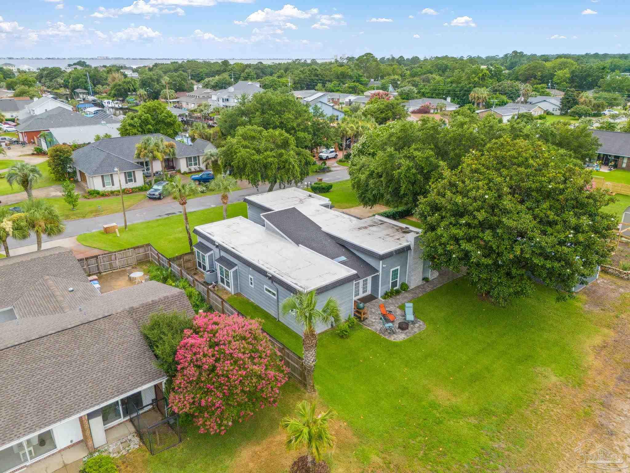 3418 Hillside Ave
