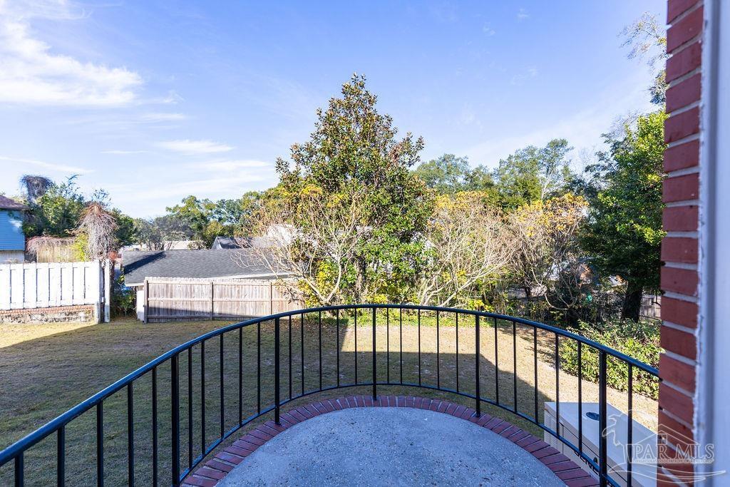 1250 Driftwood Dr