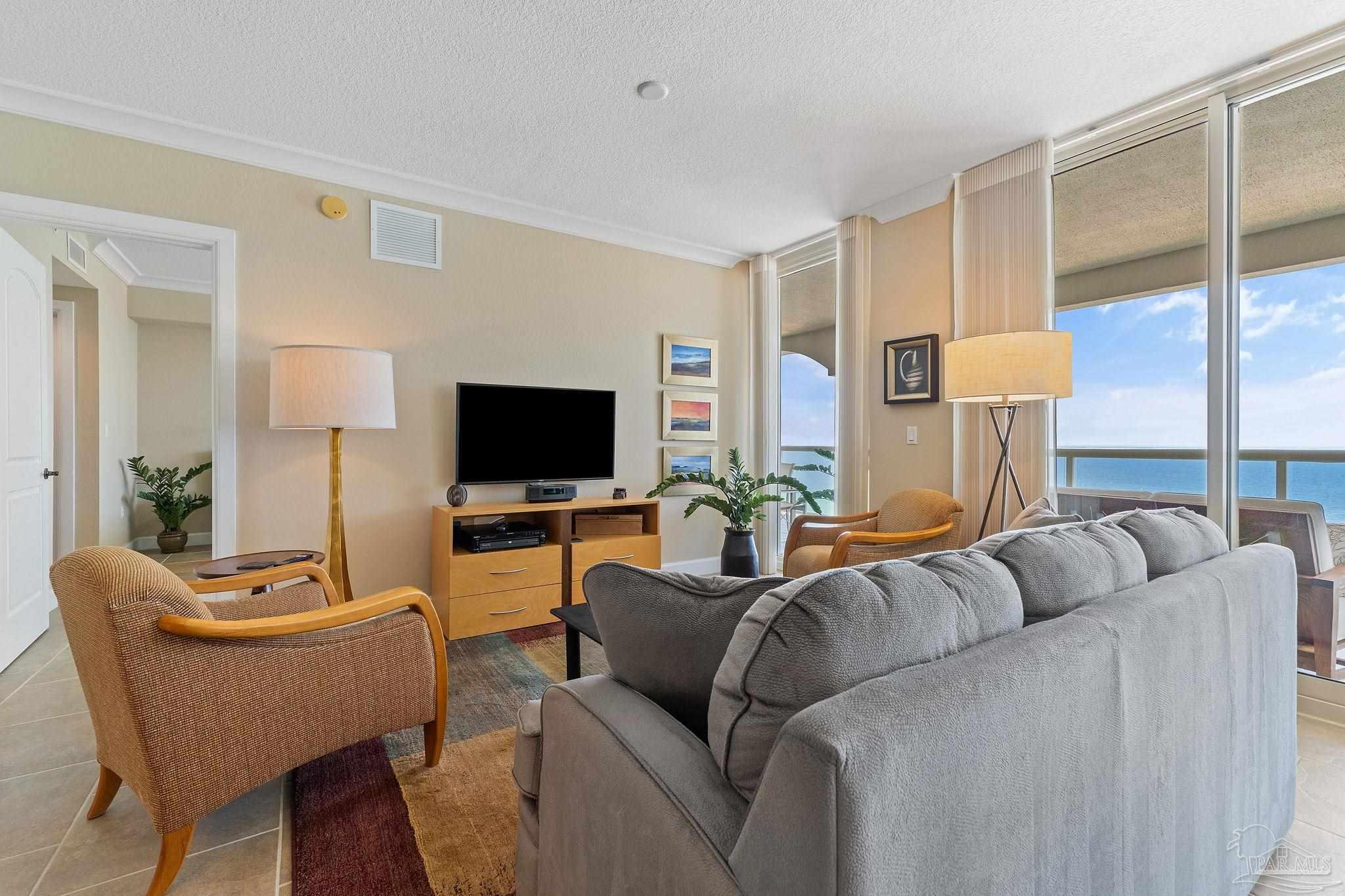 18 Via Deluna Dr # 1402