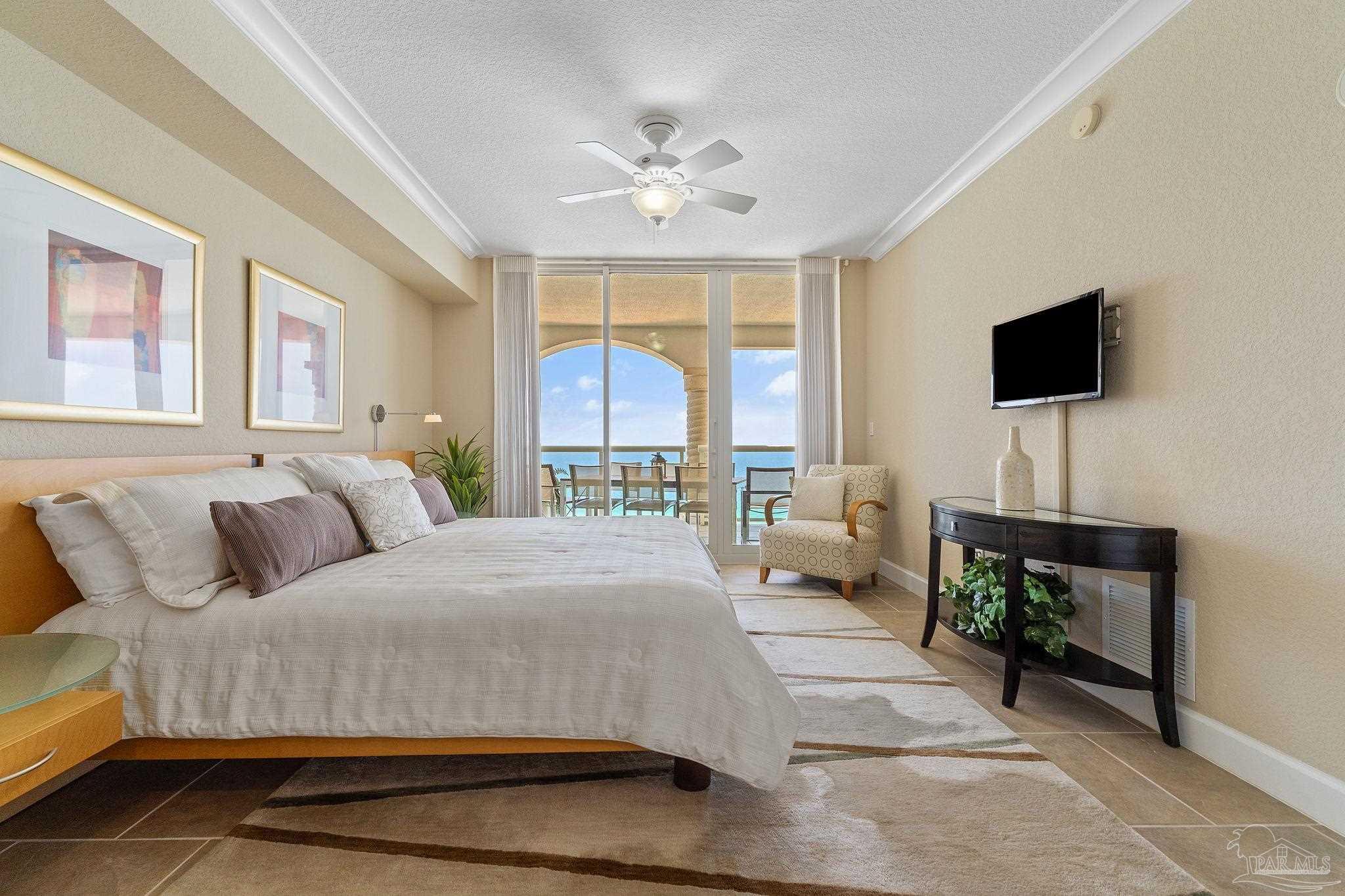 18 Via Deluna Dr # 1402