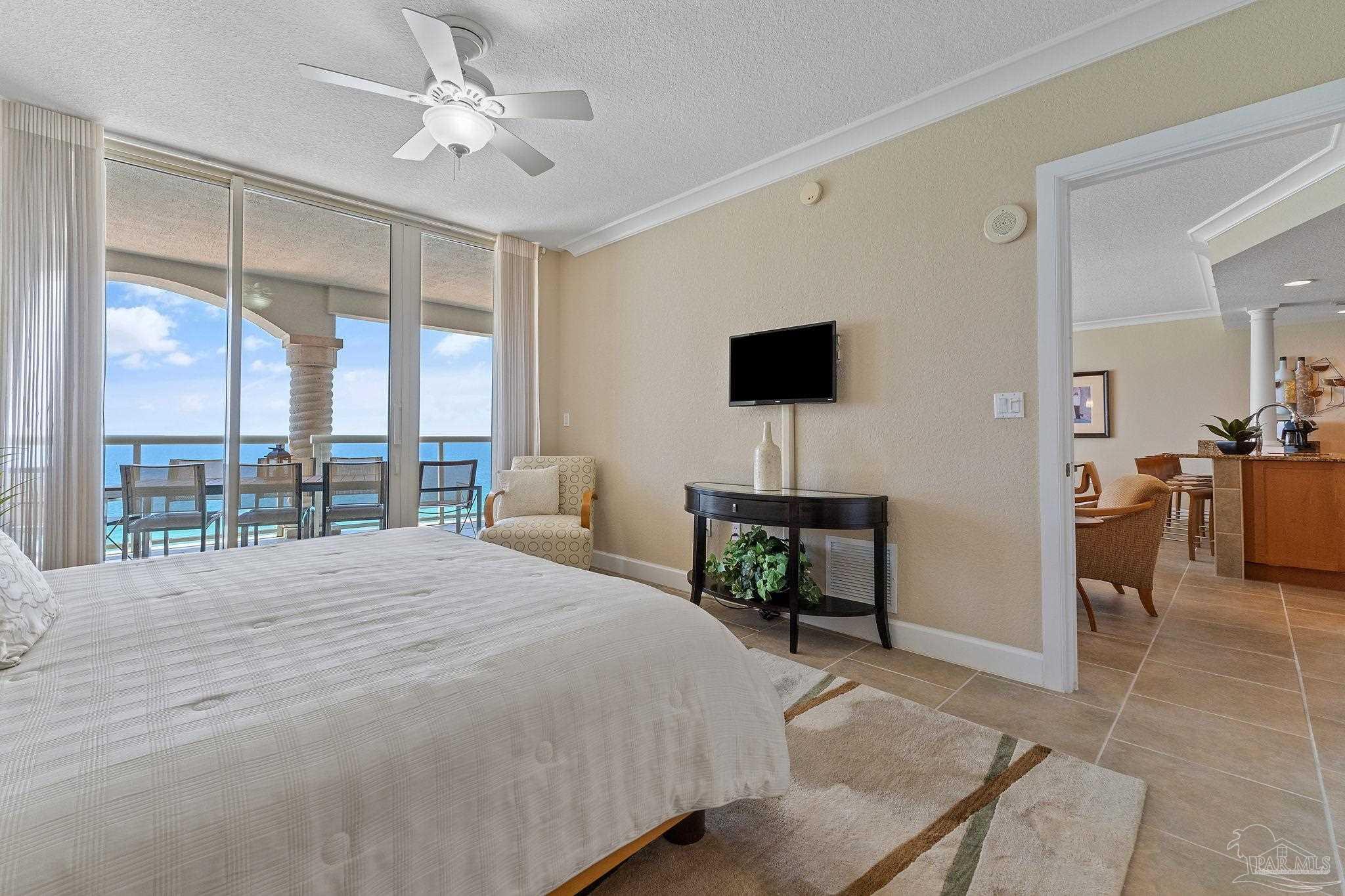 18 Via Deluna Dr # 1402