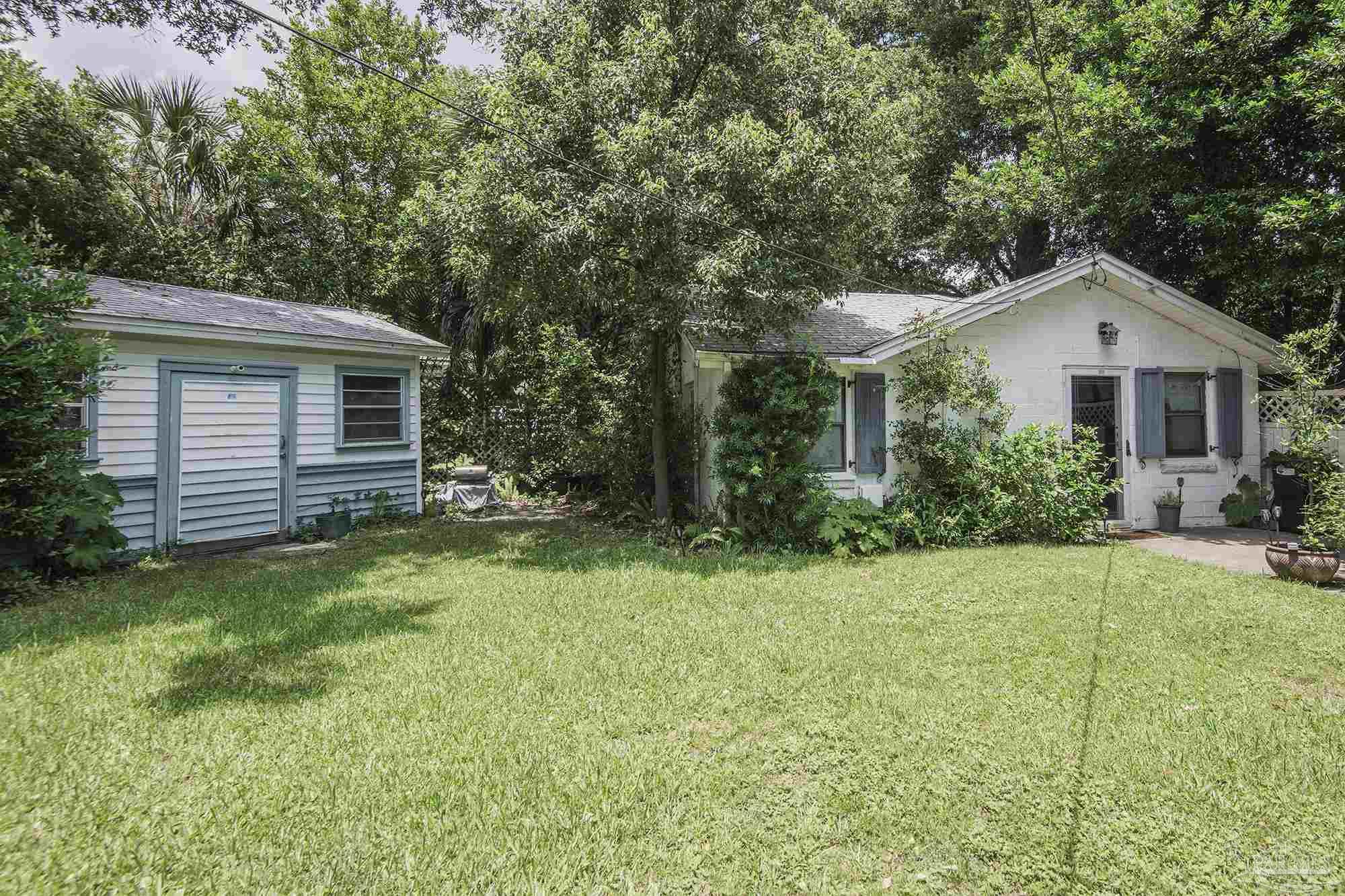 1616 W Gregory
