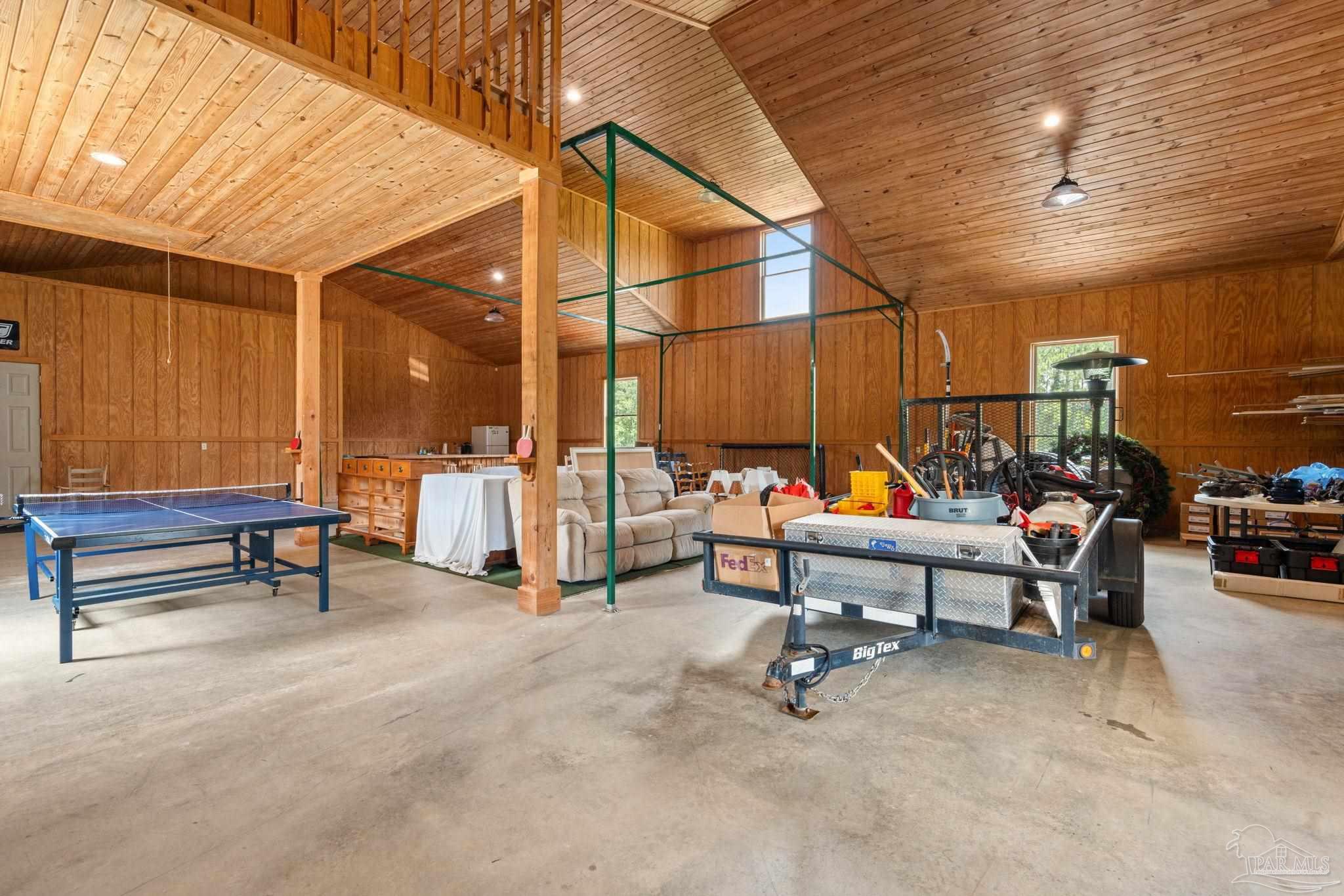 2600 Barrineau Park Rd