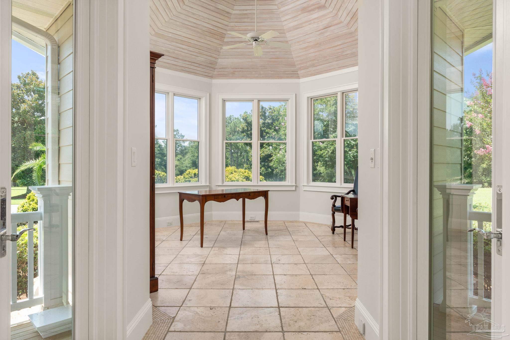 2600 Barrineau Park Rd