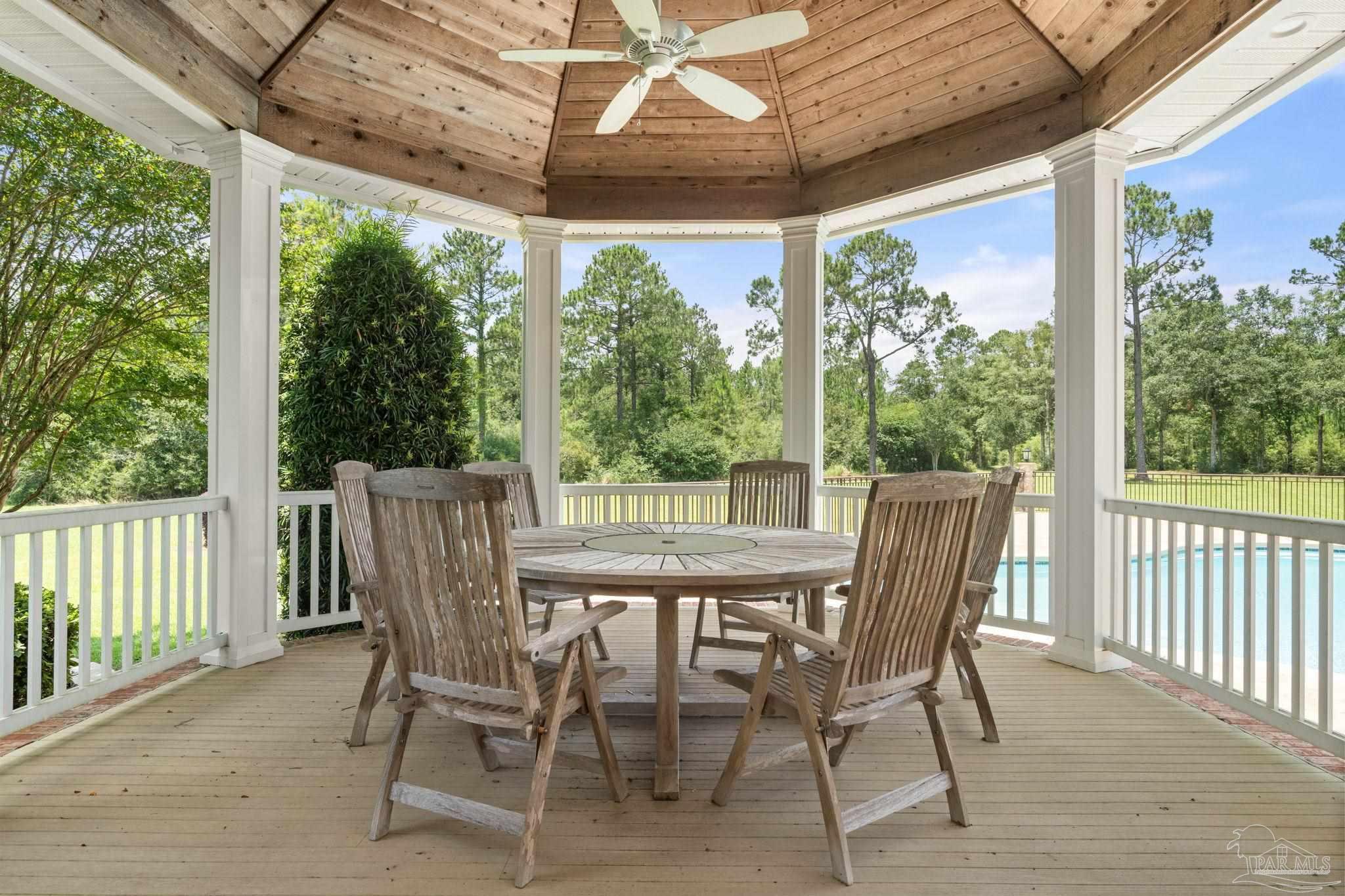 2600 Barrineau Park Rd
