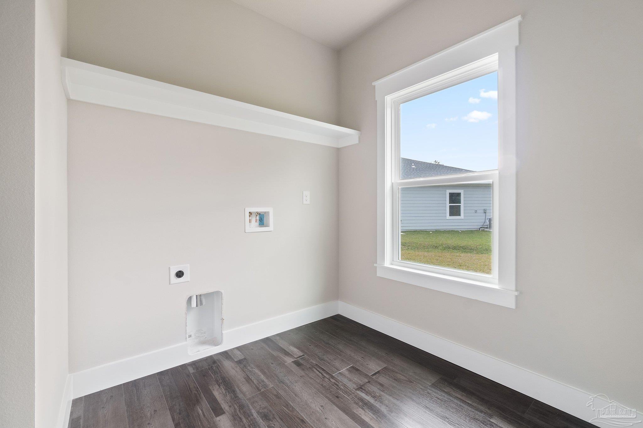 4366 Carol Ct