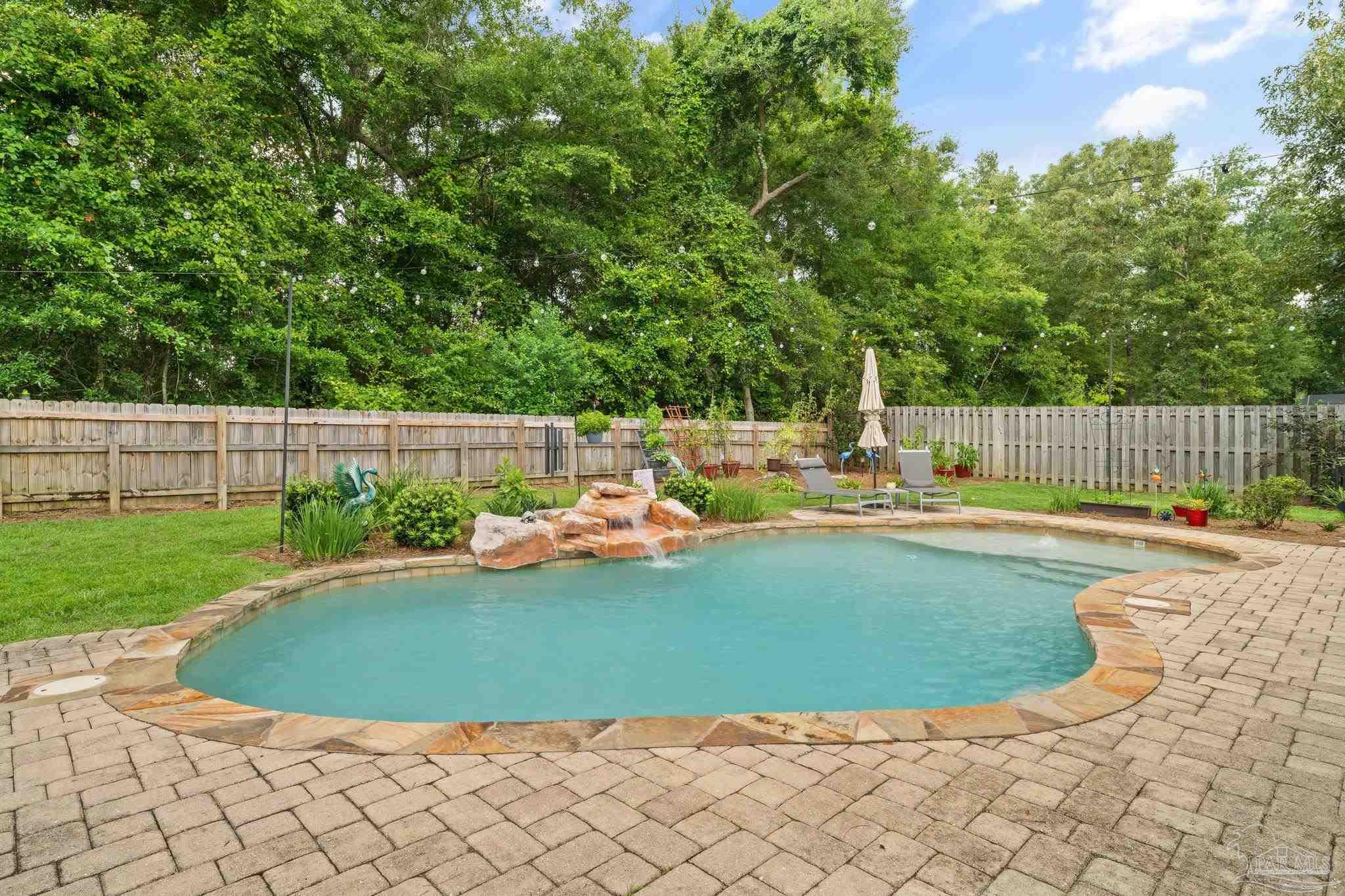 8396 Foxtail Loop