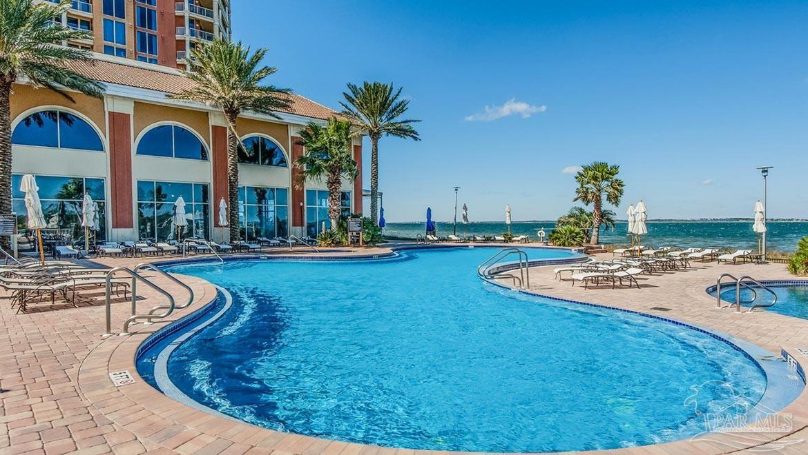 5 Portofino Dr # 1106