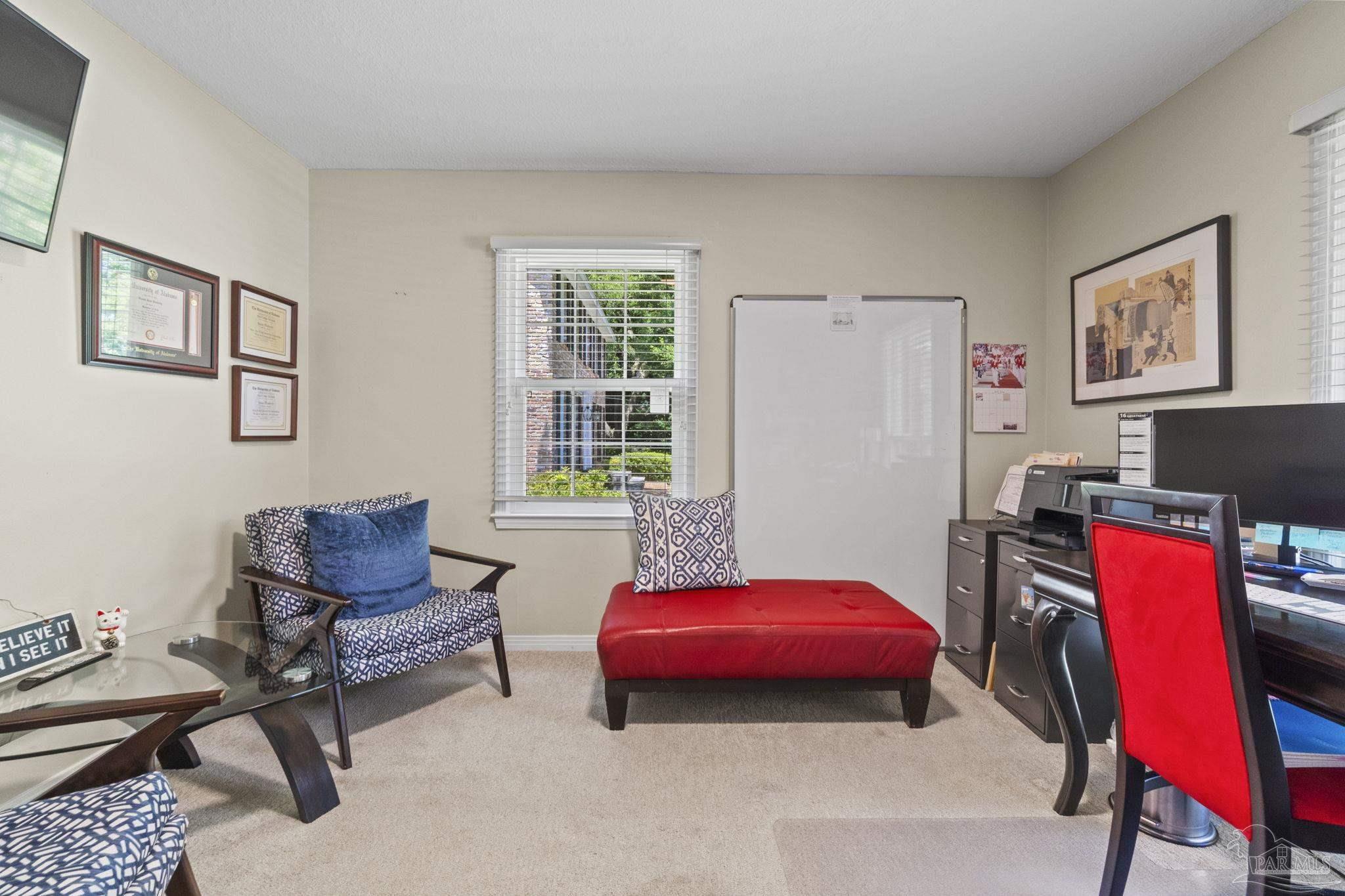 3949 Menendez Dr