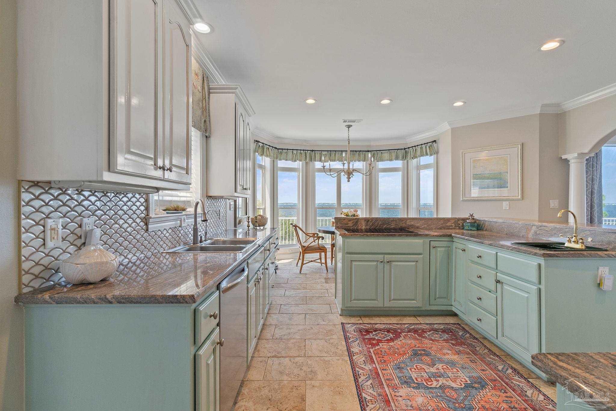 23 Seashore Dr