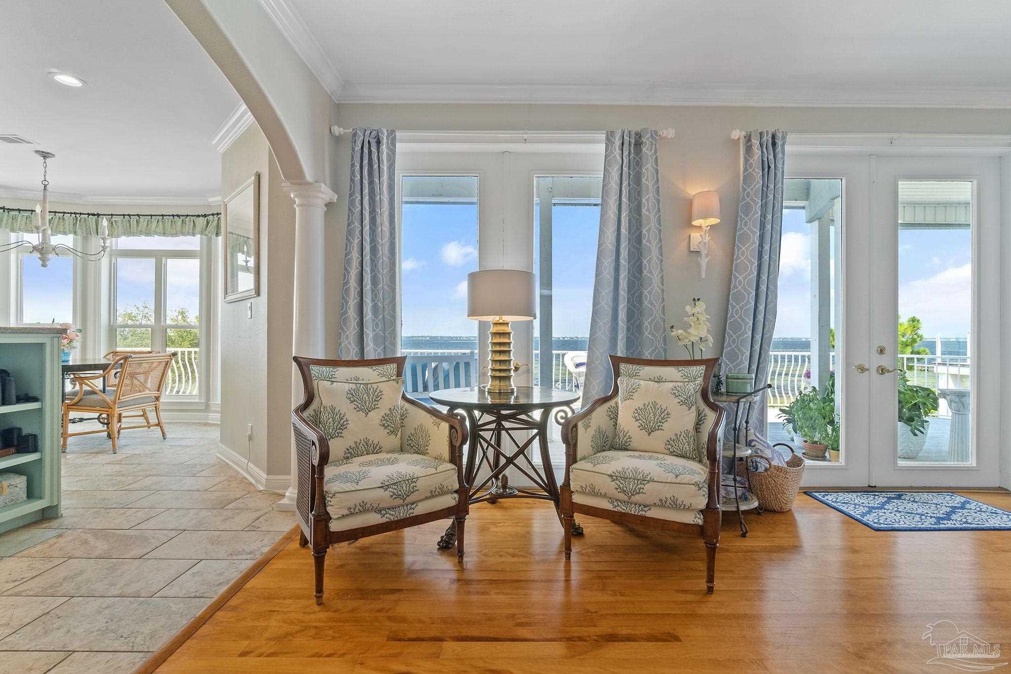 23 Seashore Dr