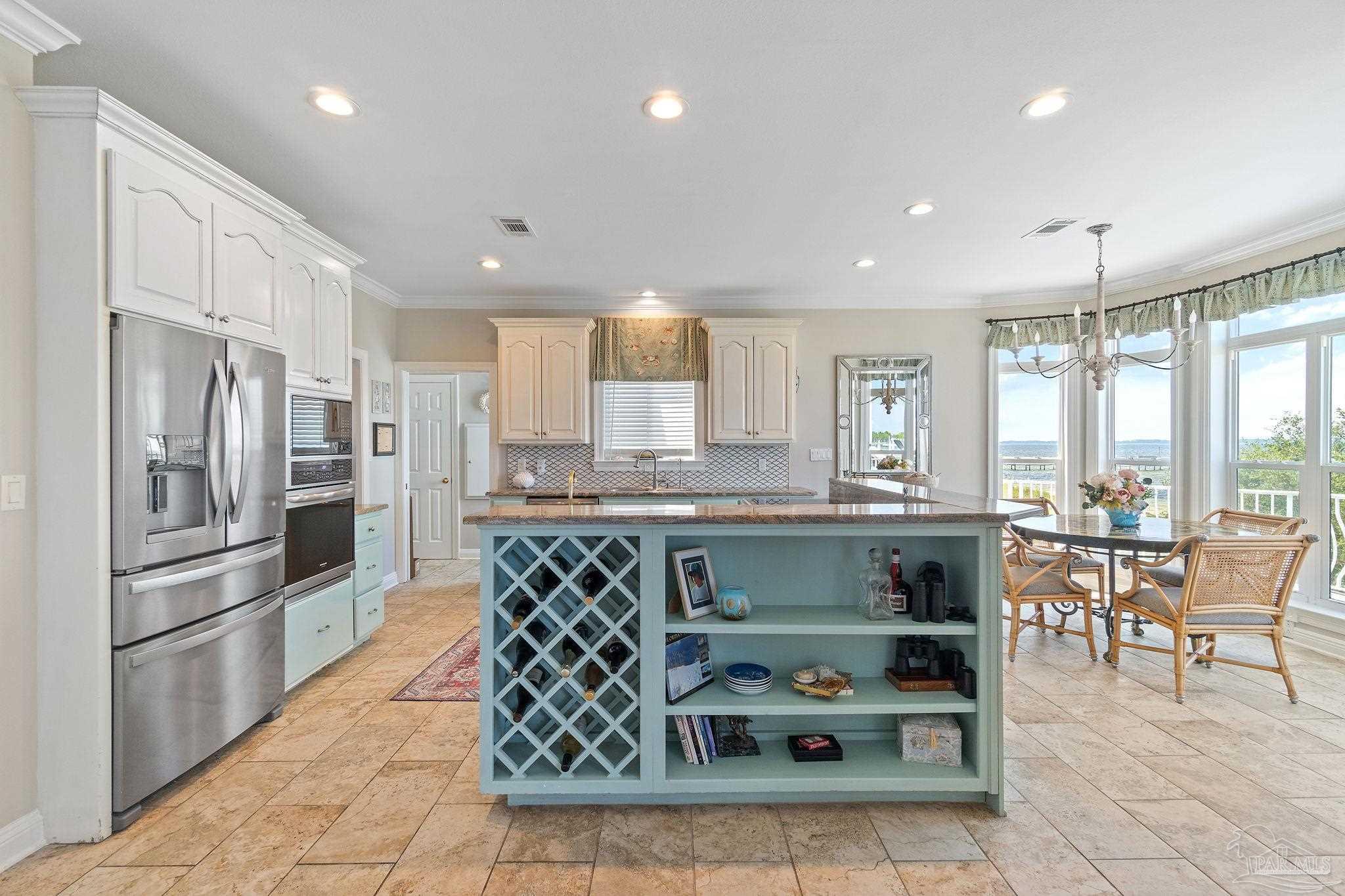 23 Seashore Dr