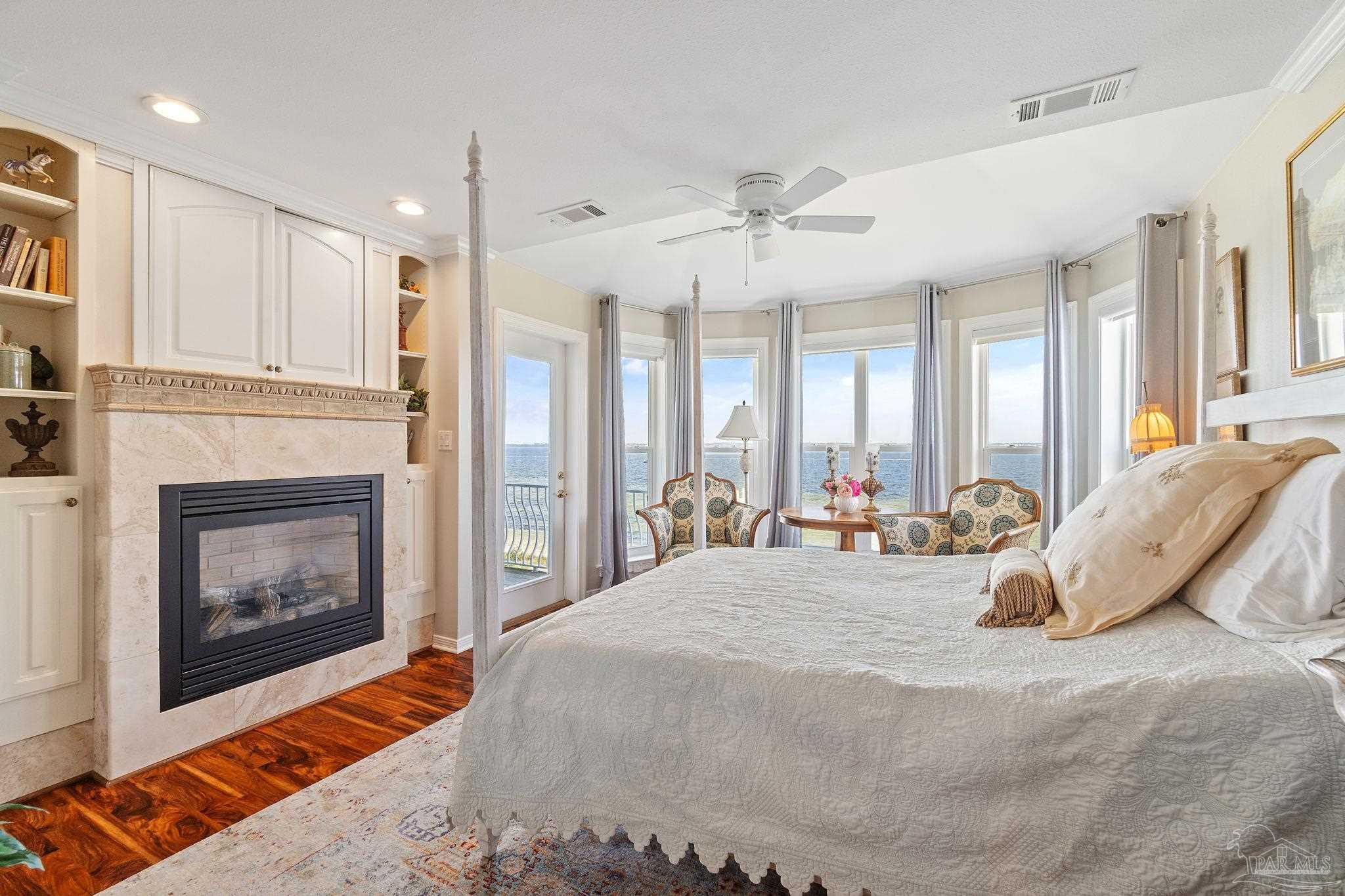 23 Seashore Dr