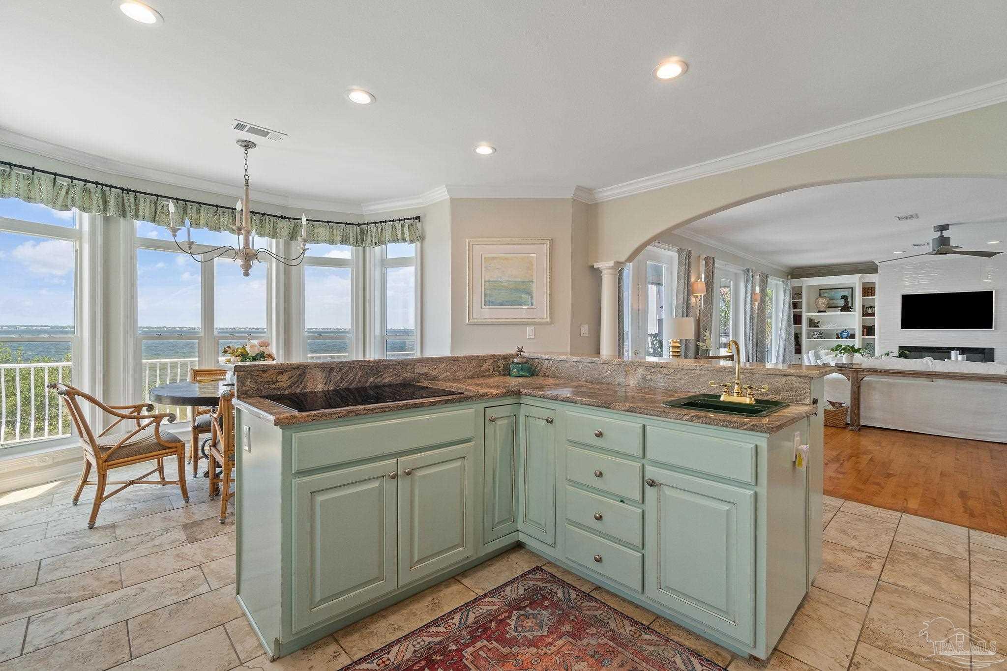 23 Seashore Dr