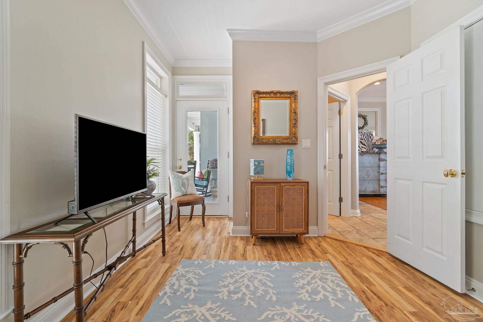 23 Seashore Dr