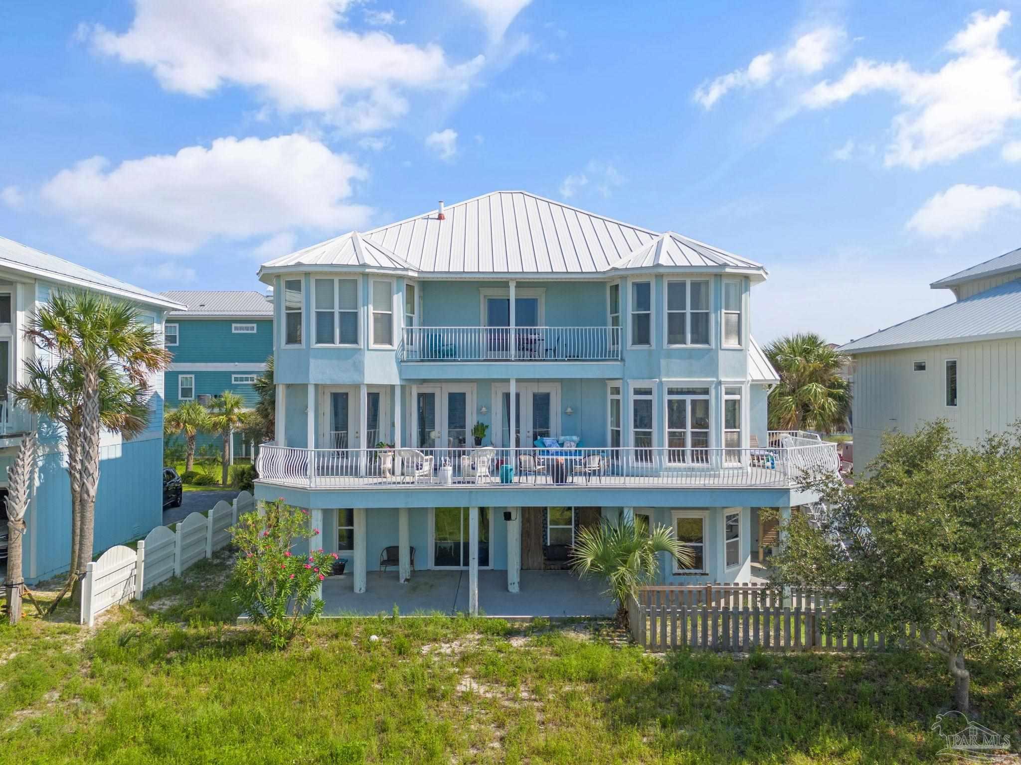 23 Seashore Dr