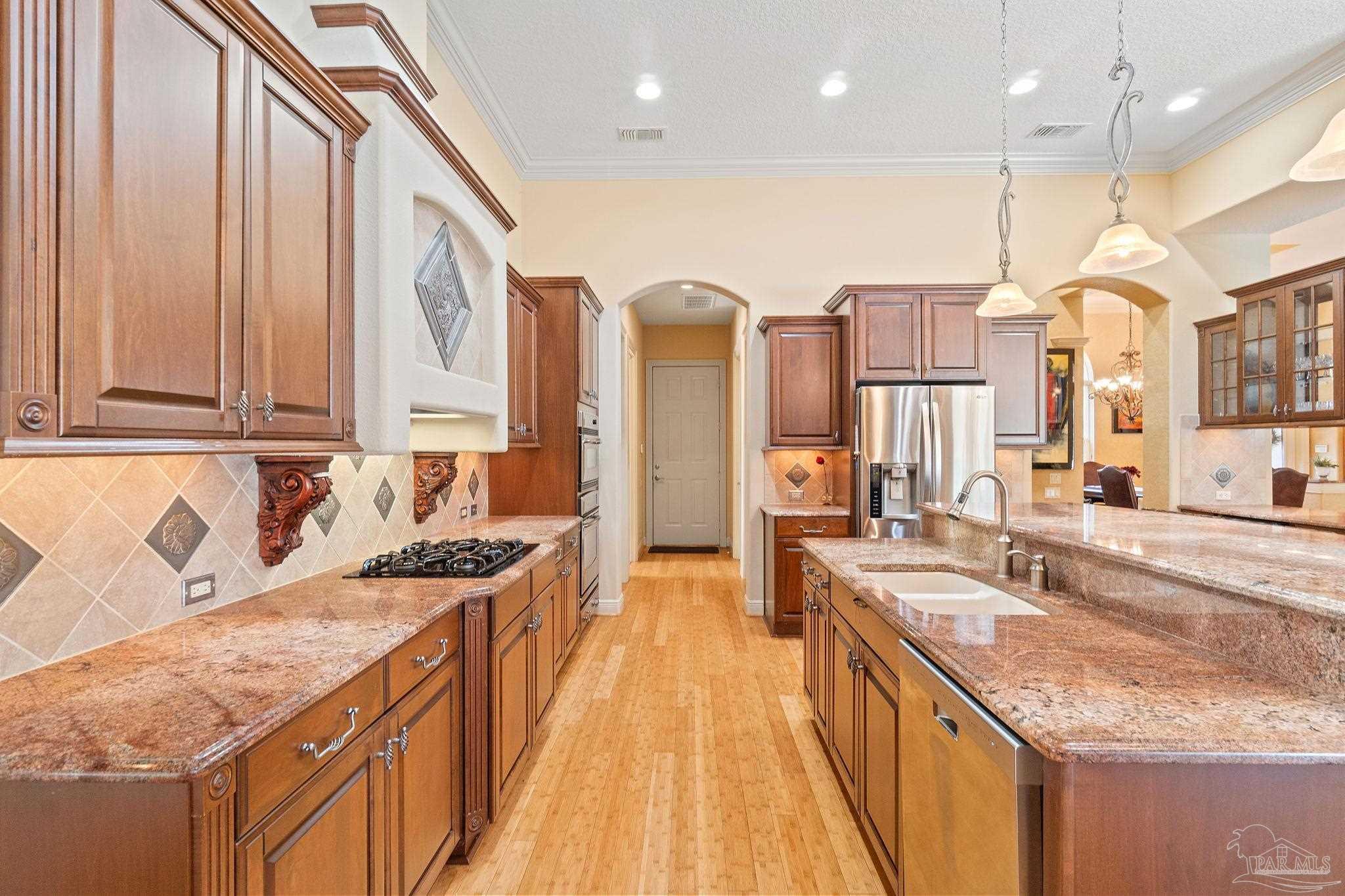 4170 Serenca Way