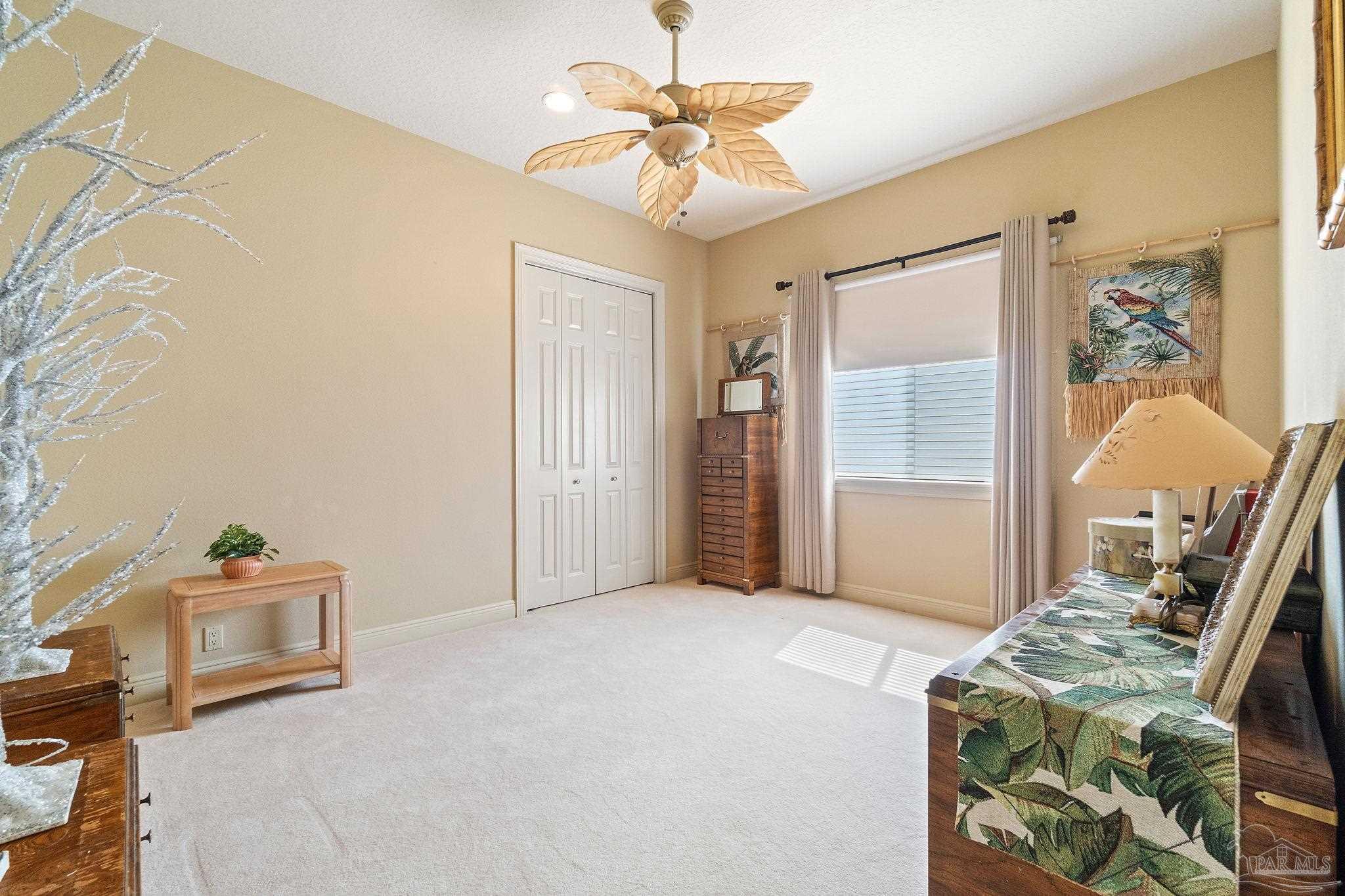 4170 Serenca Way