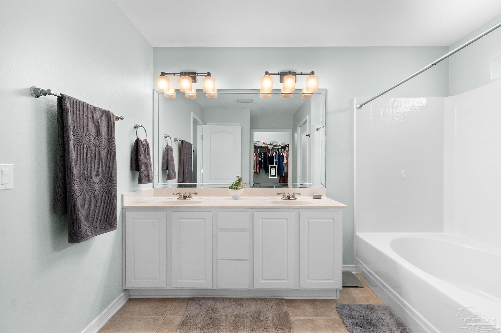 2932 Hidden Bay Blvd