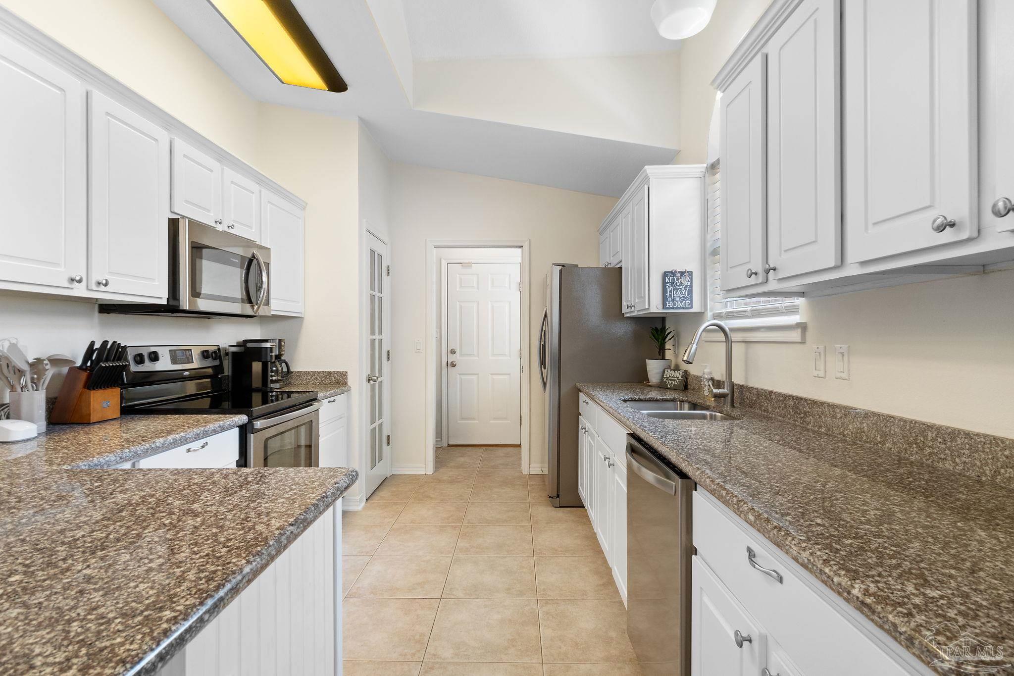 2932 Hidden Bay Blvd