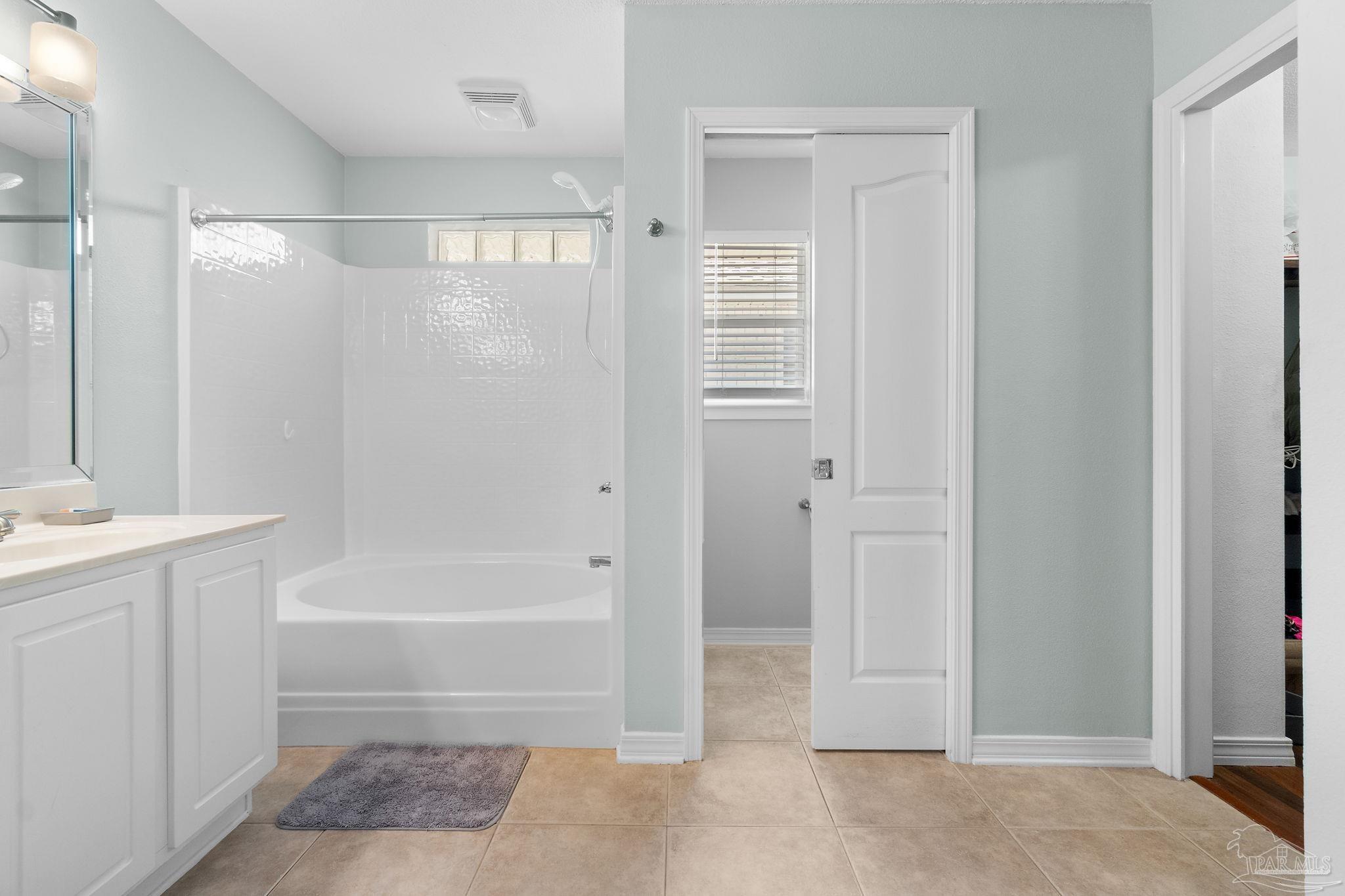 2932 Hidden Bay Blvd