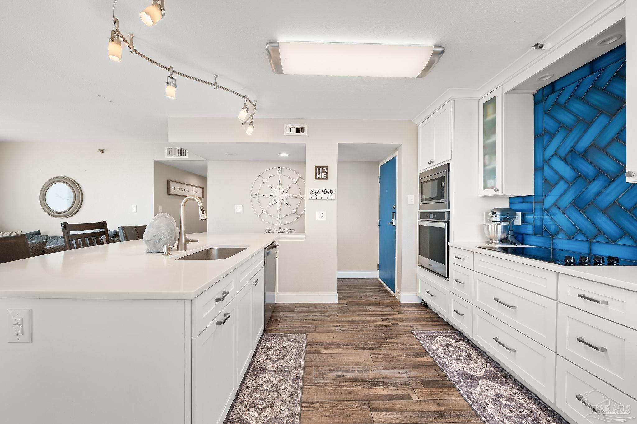 1200 Ft Pickens Rd # 4F