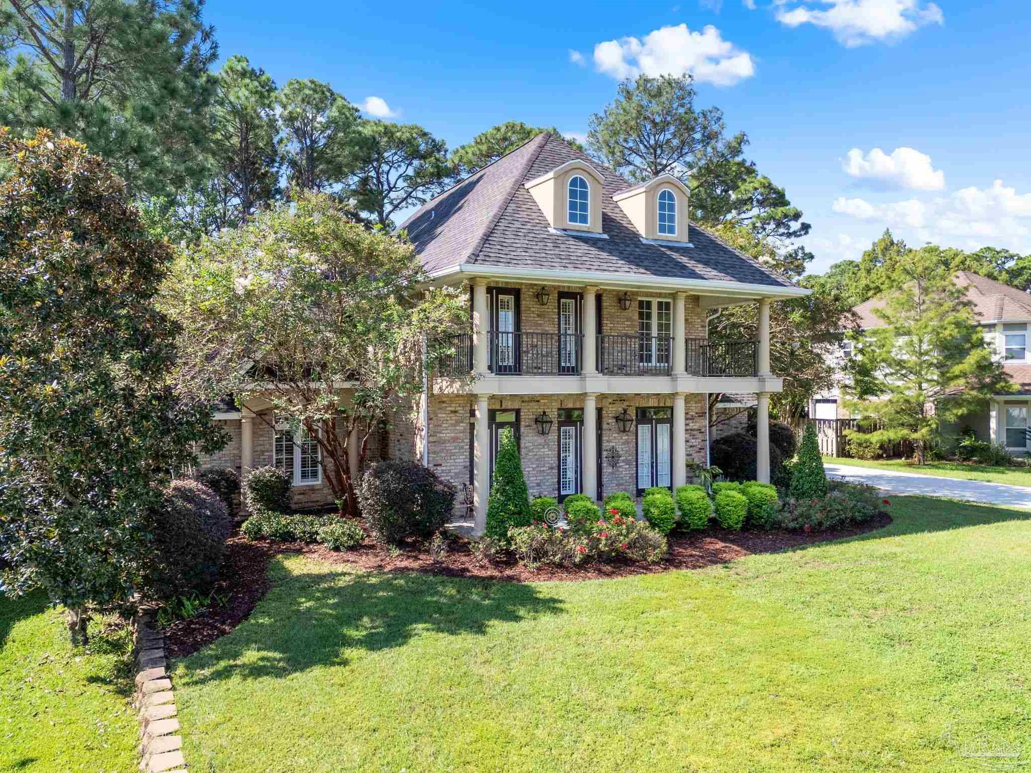 3869 Paradise Bay Dr