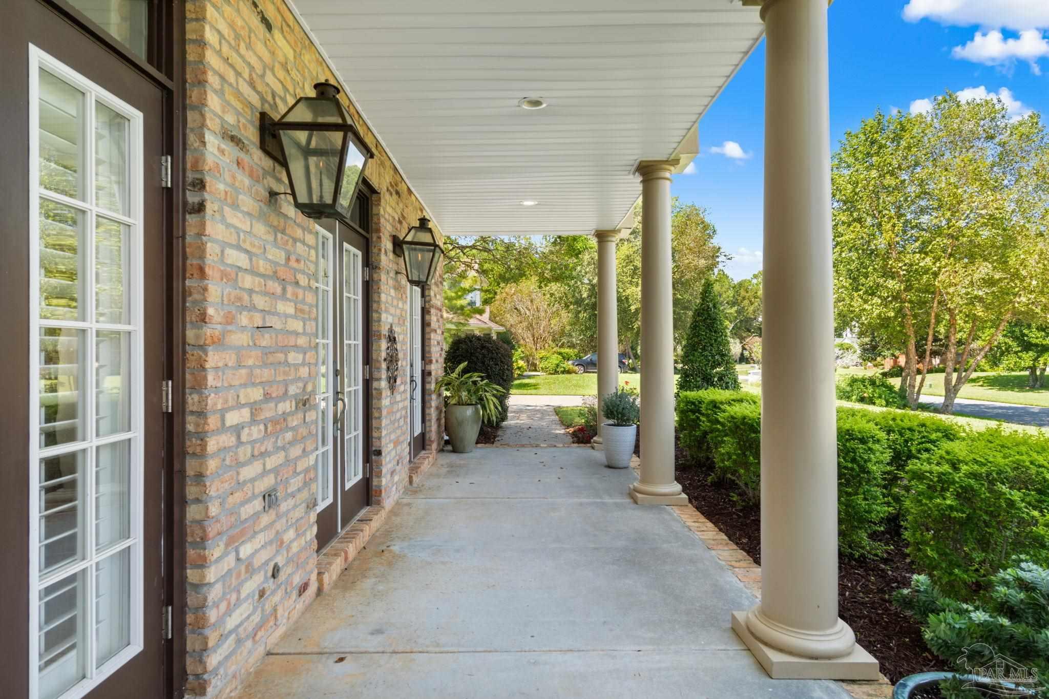 3869 Paradise Bay Dr