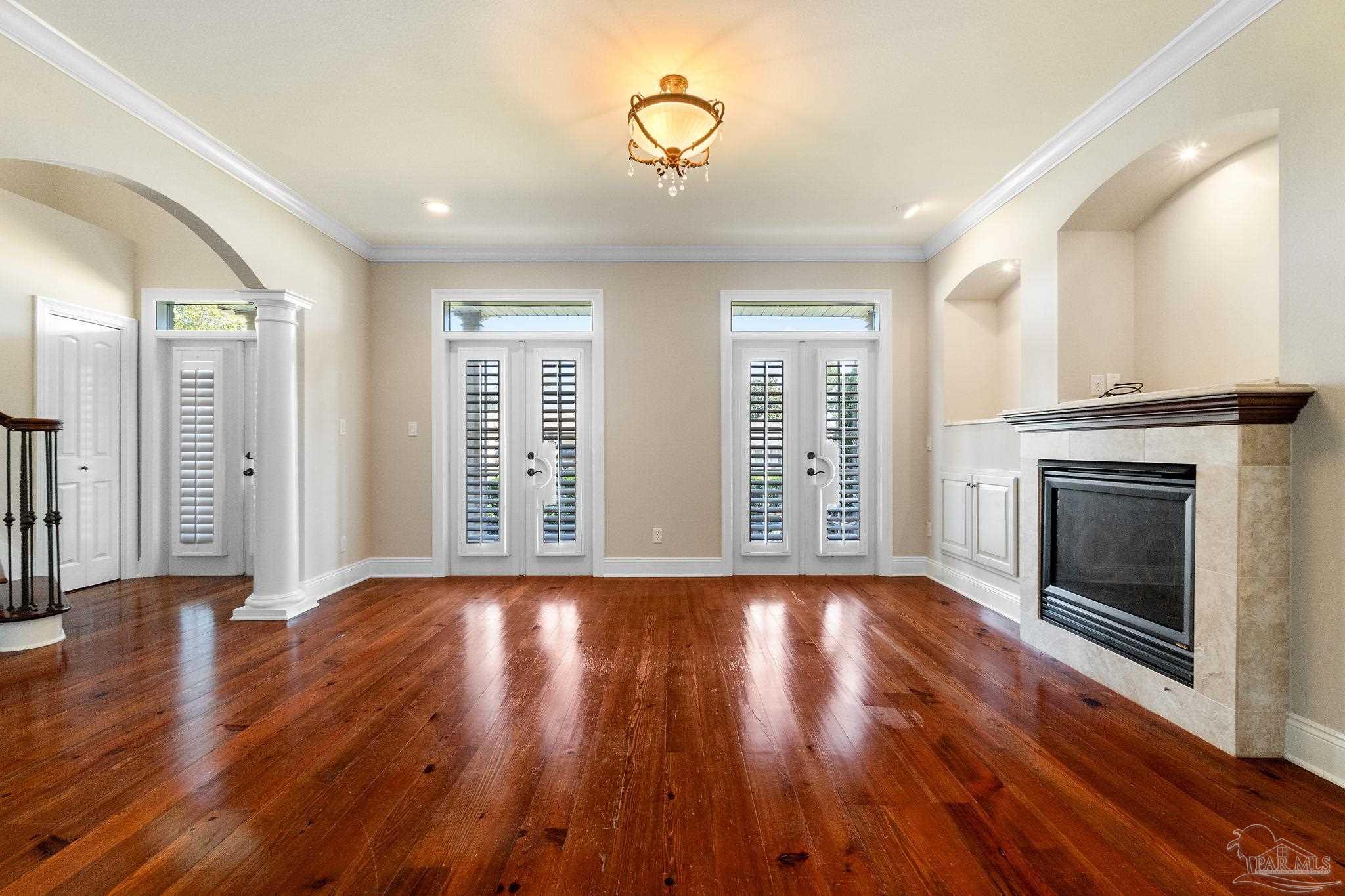 3869 Paradise Bay Dr