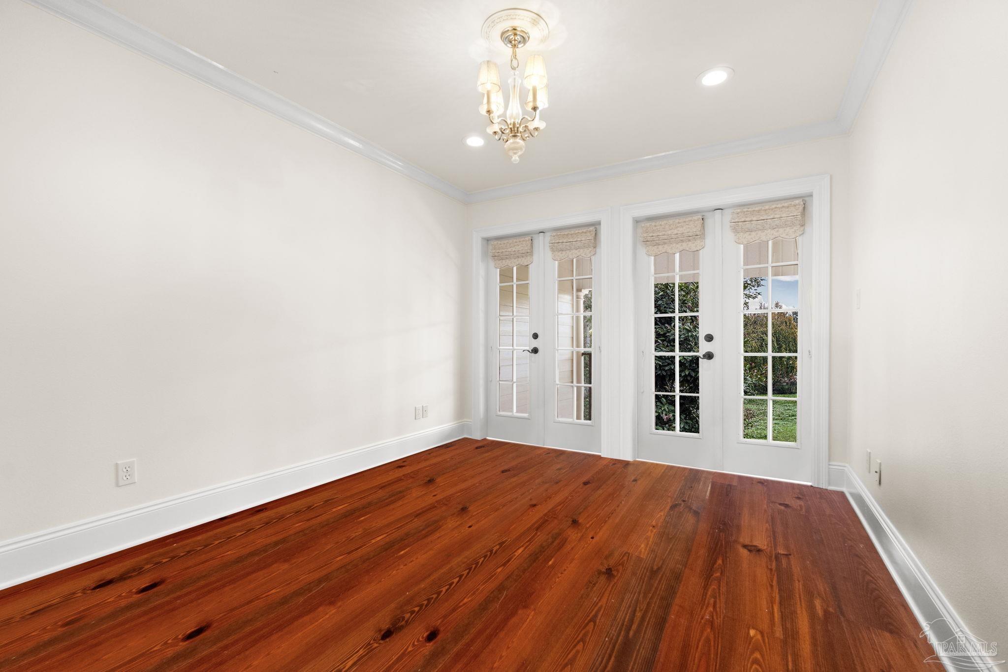 3869 Paradise Bay Dr