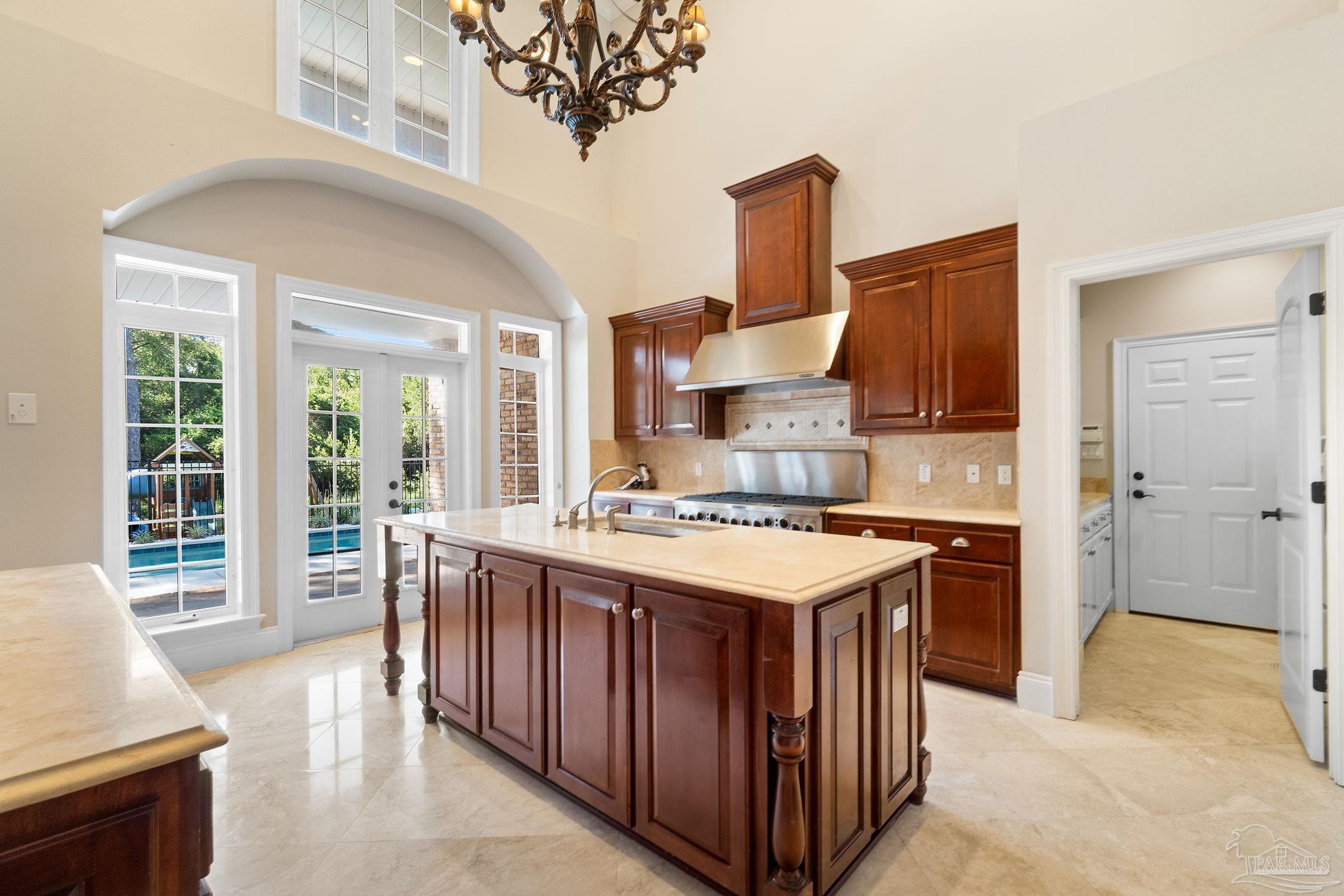 3869 Paradise Bay Dr