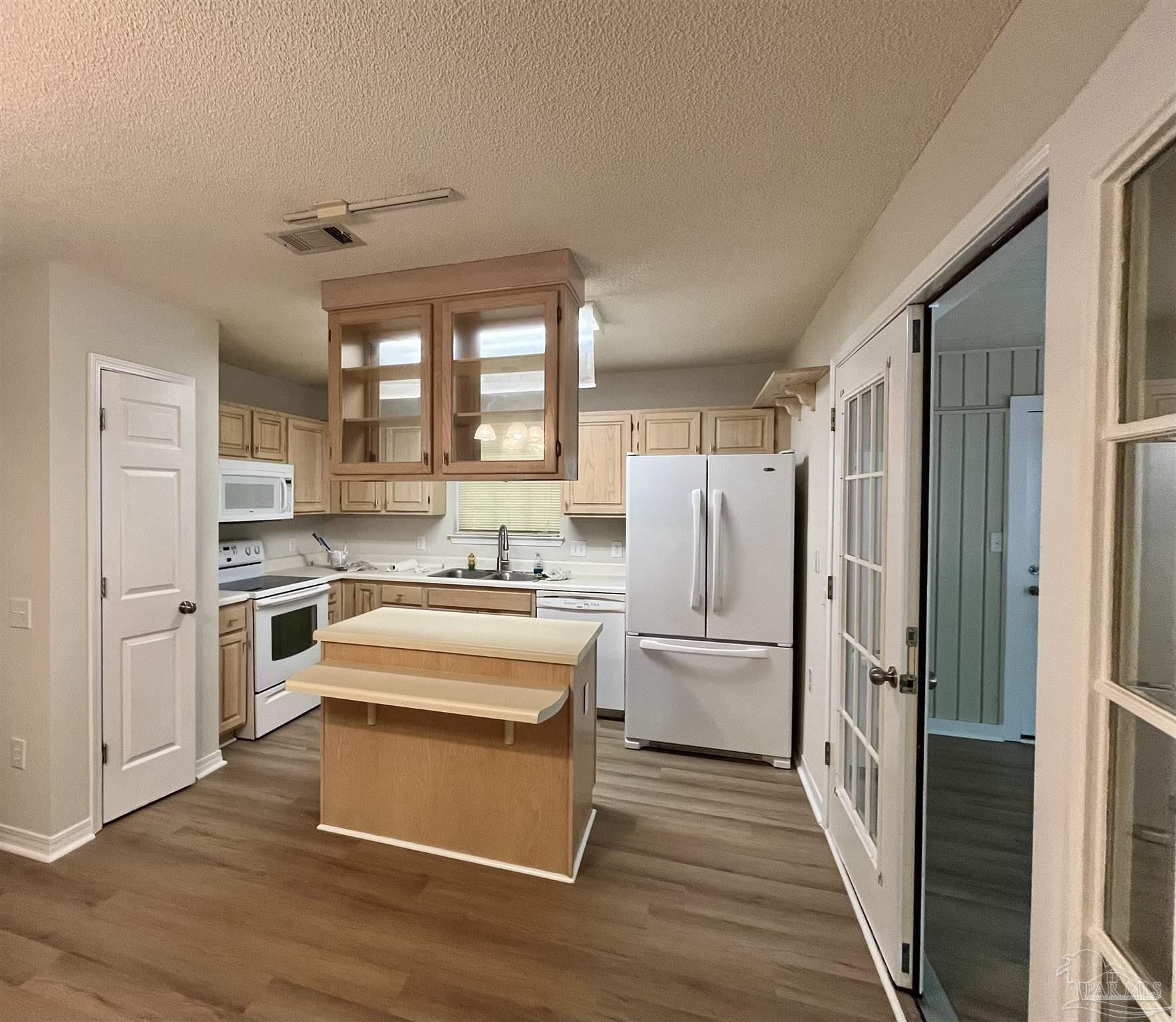 1324 Sunrunner Pl