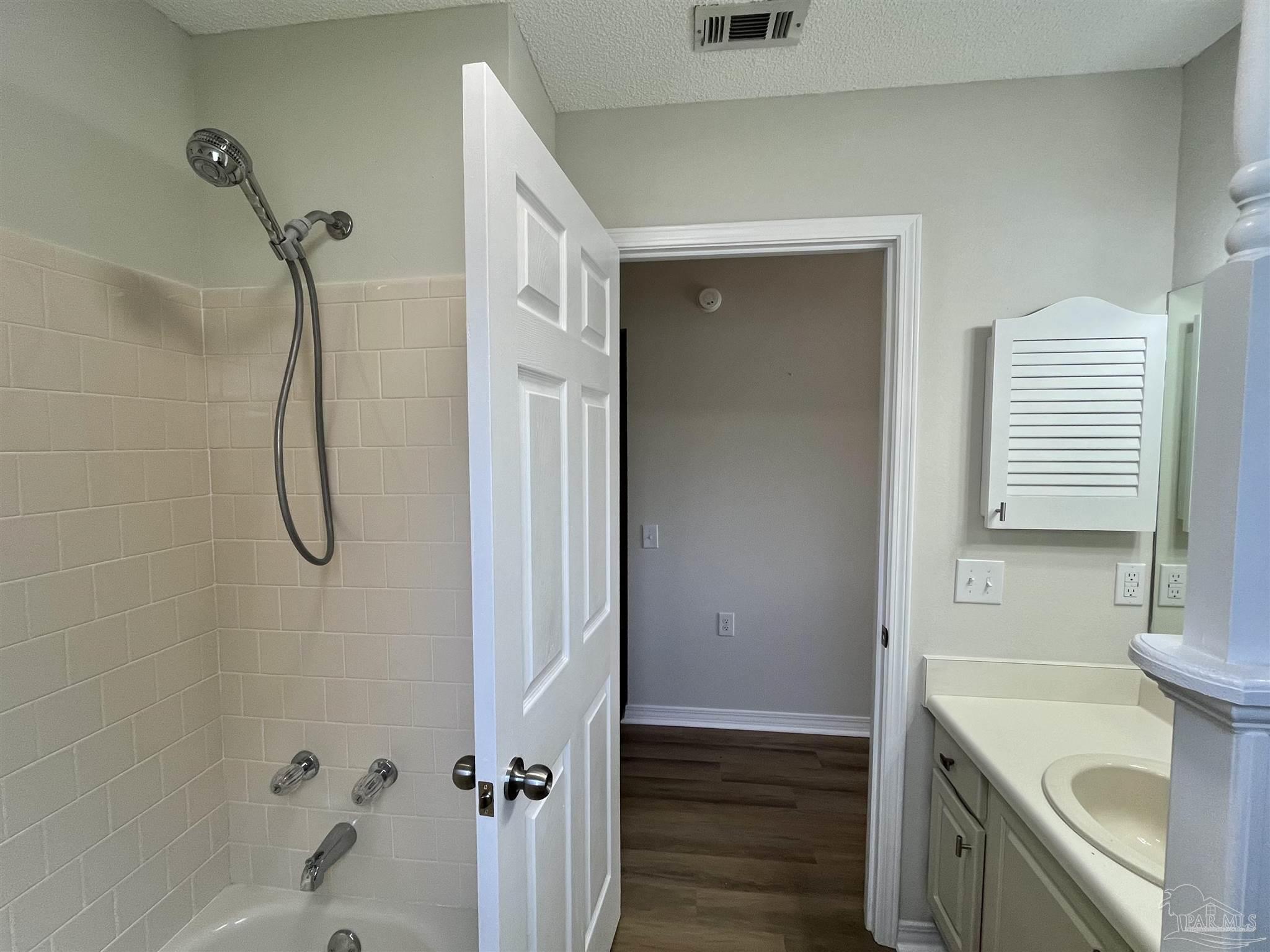 1324 Sunrunner Pl