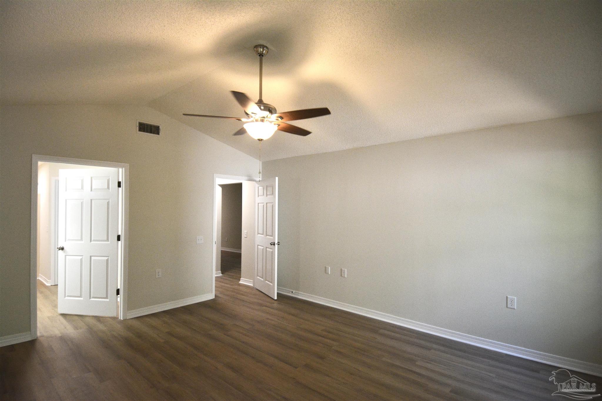 1324 Sunrunner Pl