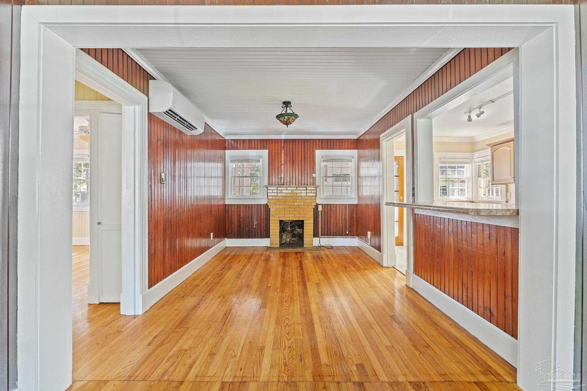 80 Duncan Ave