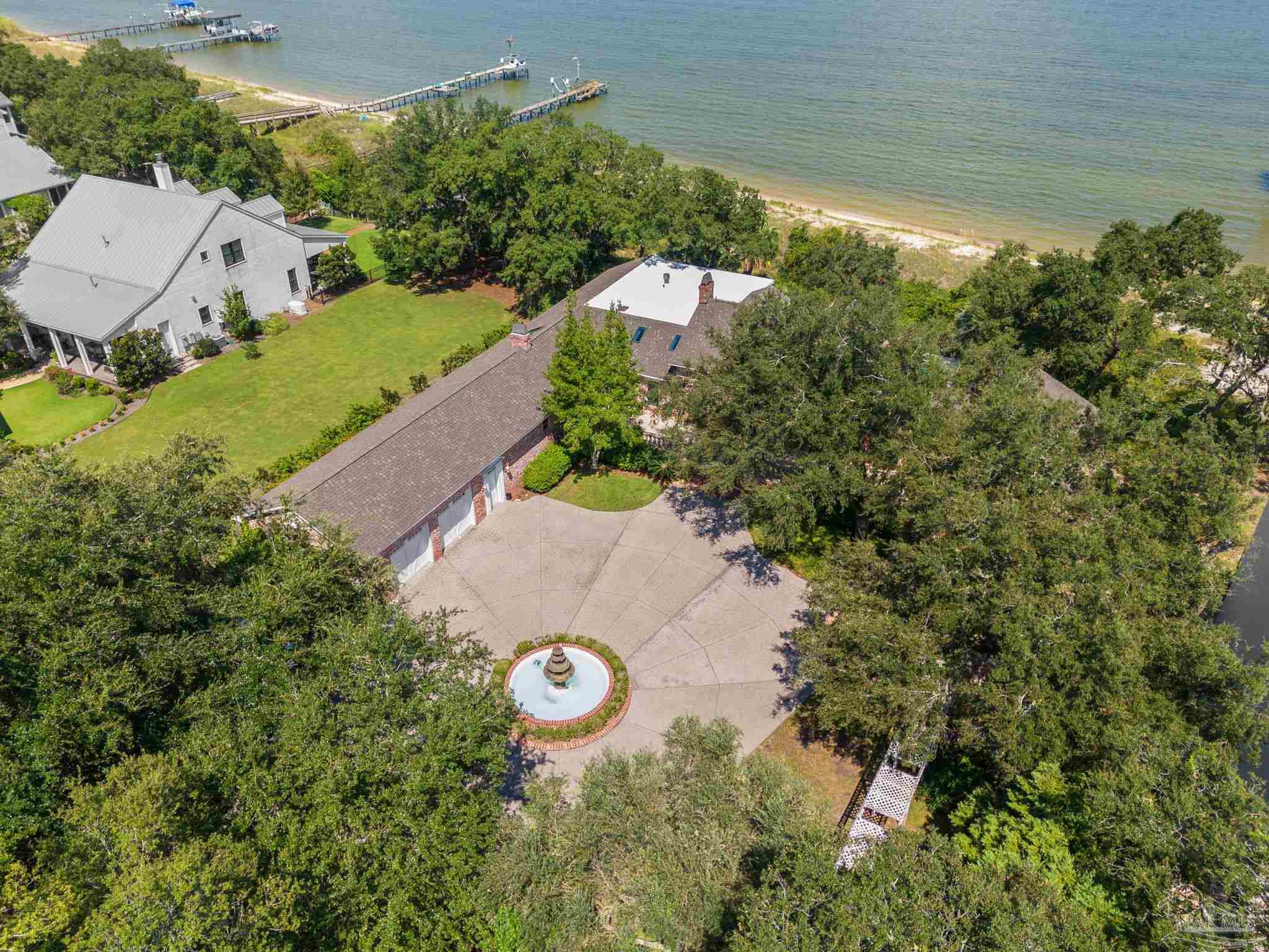 80 Duncan Ave